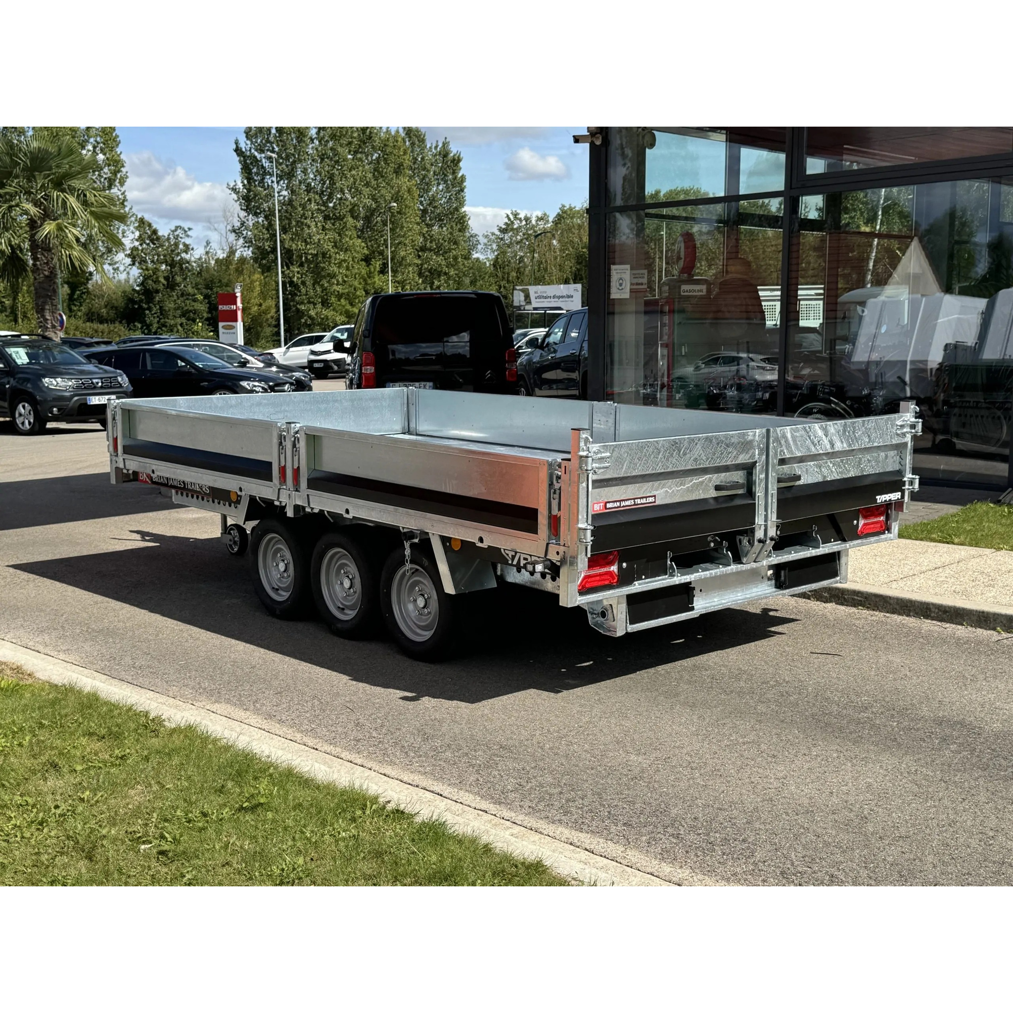 TIPPER 3620-35-3-12 / 3500 KG (3 essieux) 12
