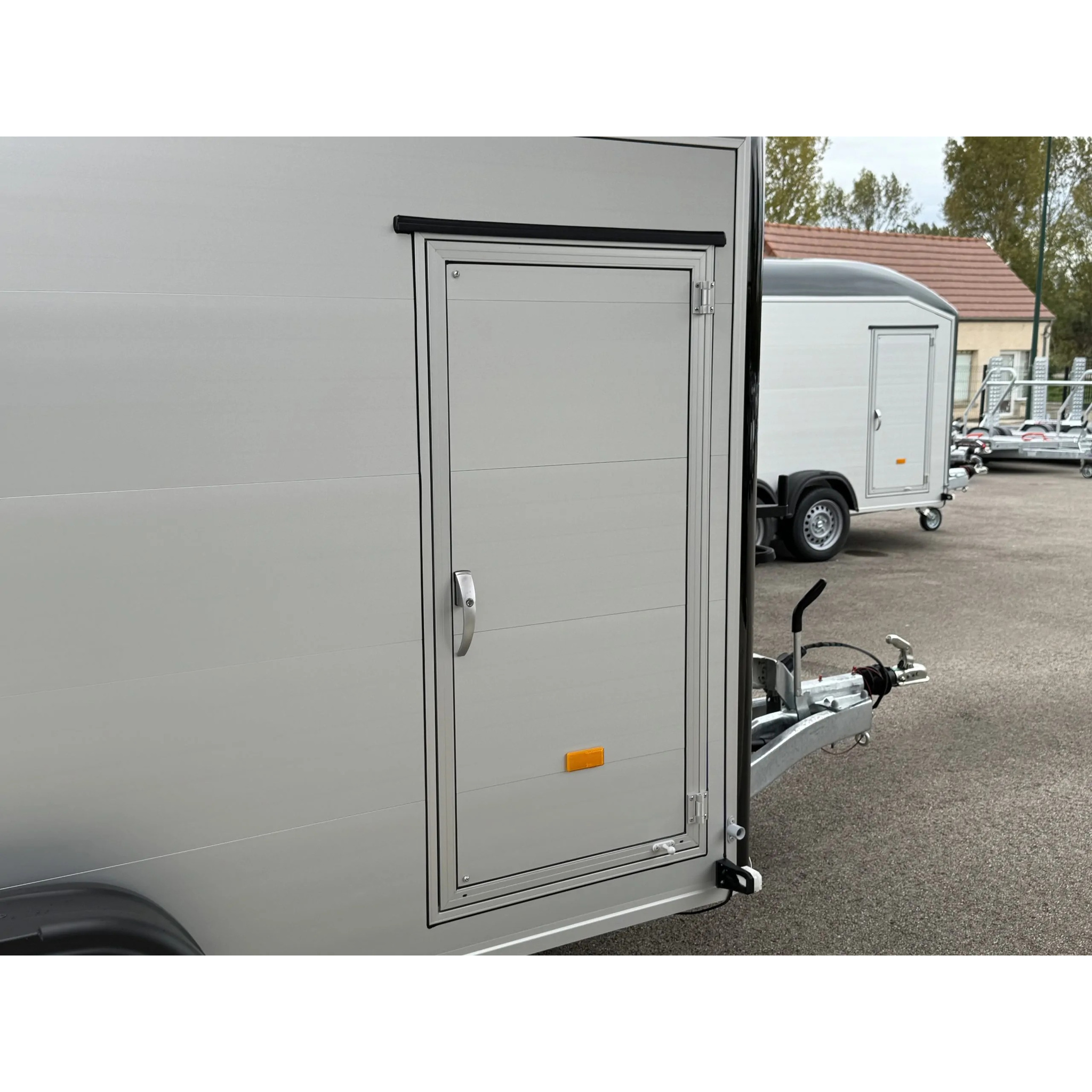 ROADSTER C 400 ALUMINIUM – 1300 KG 2