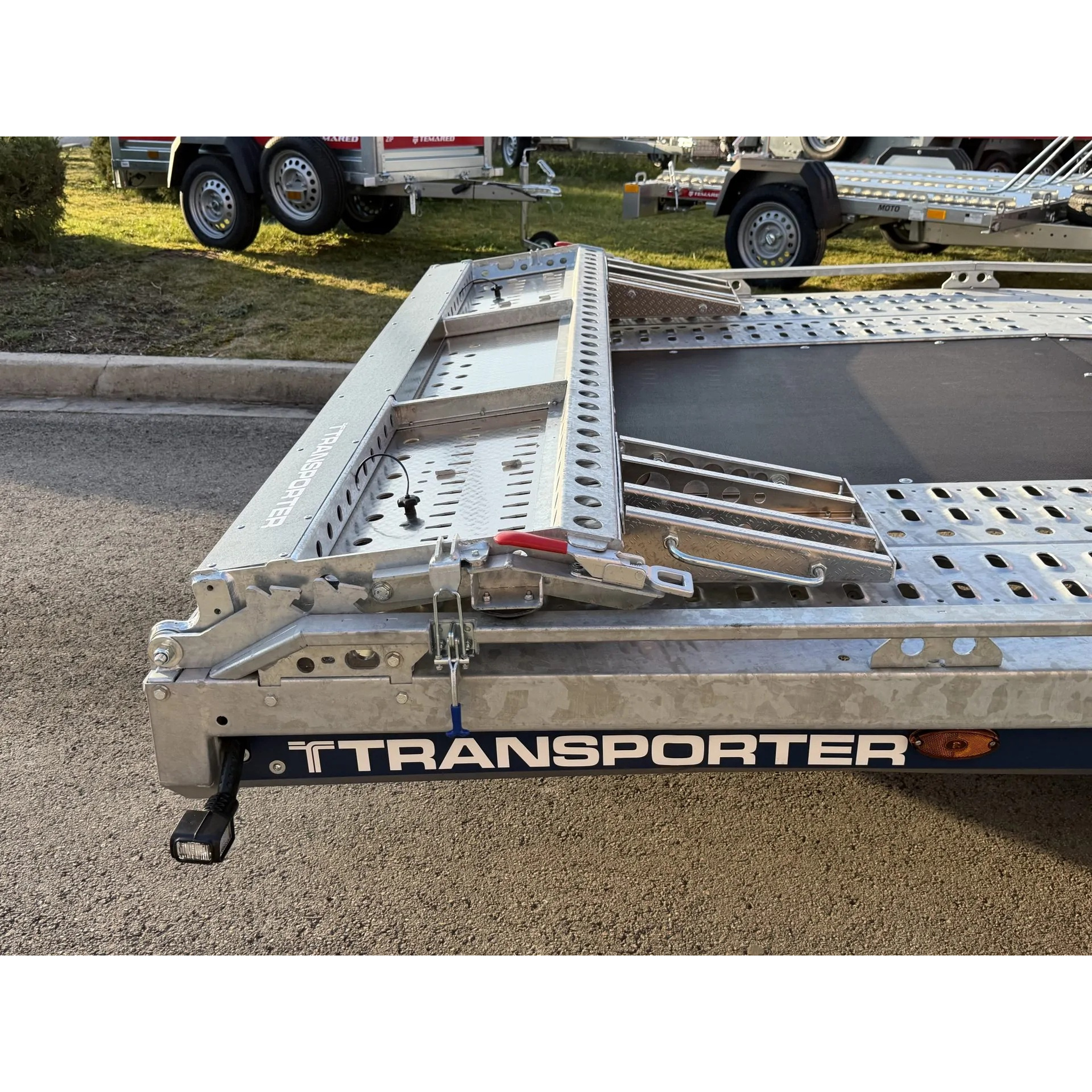 T-TRANSPORTER 5021-35-3-12 – 3500 kg (3 essieux) 10