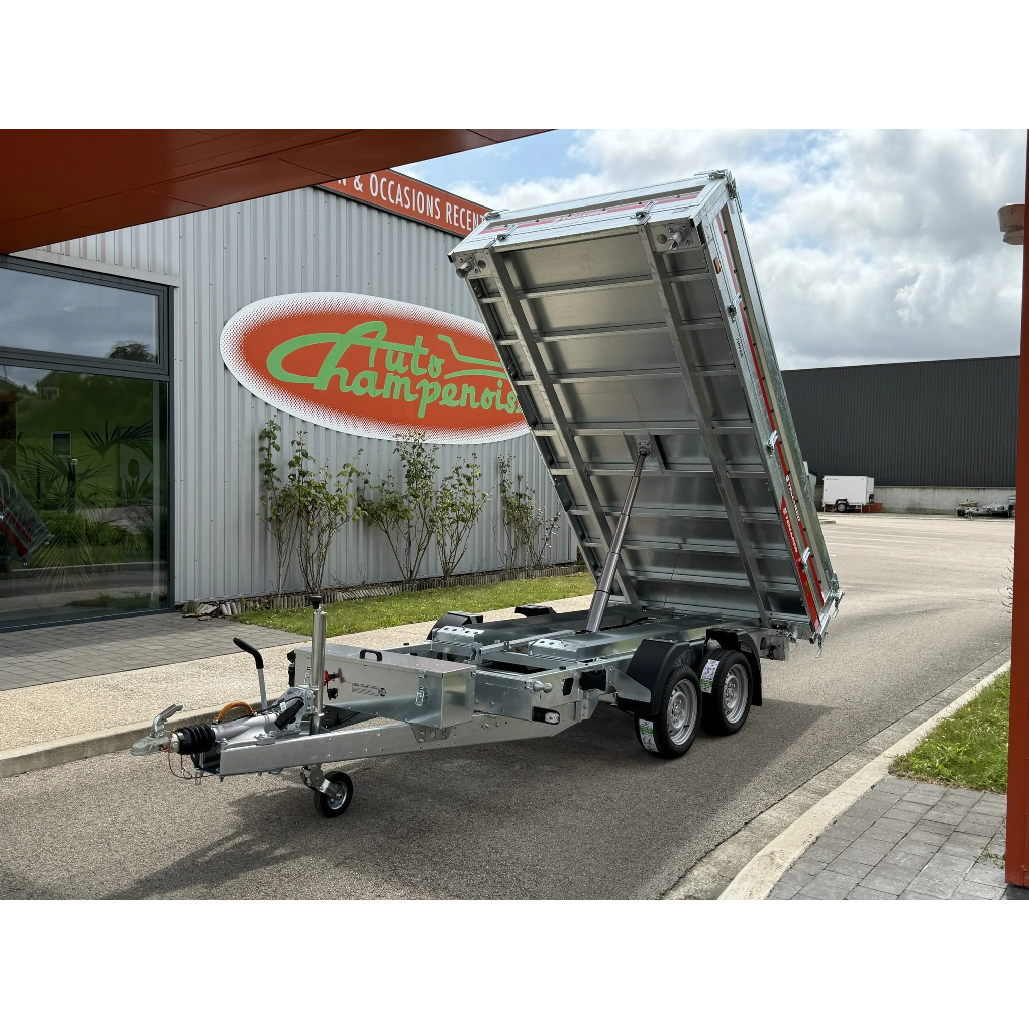 TIPPER Tri-Benne 3217/2 – 2700 kg 21