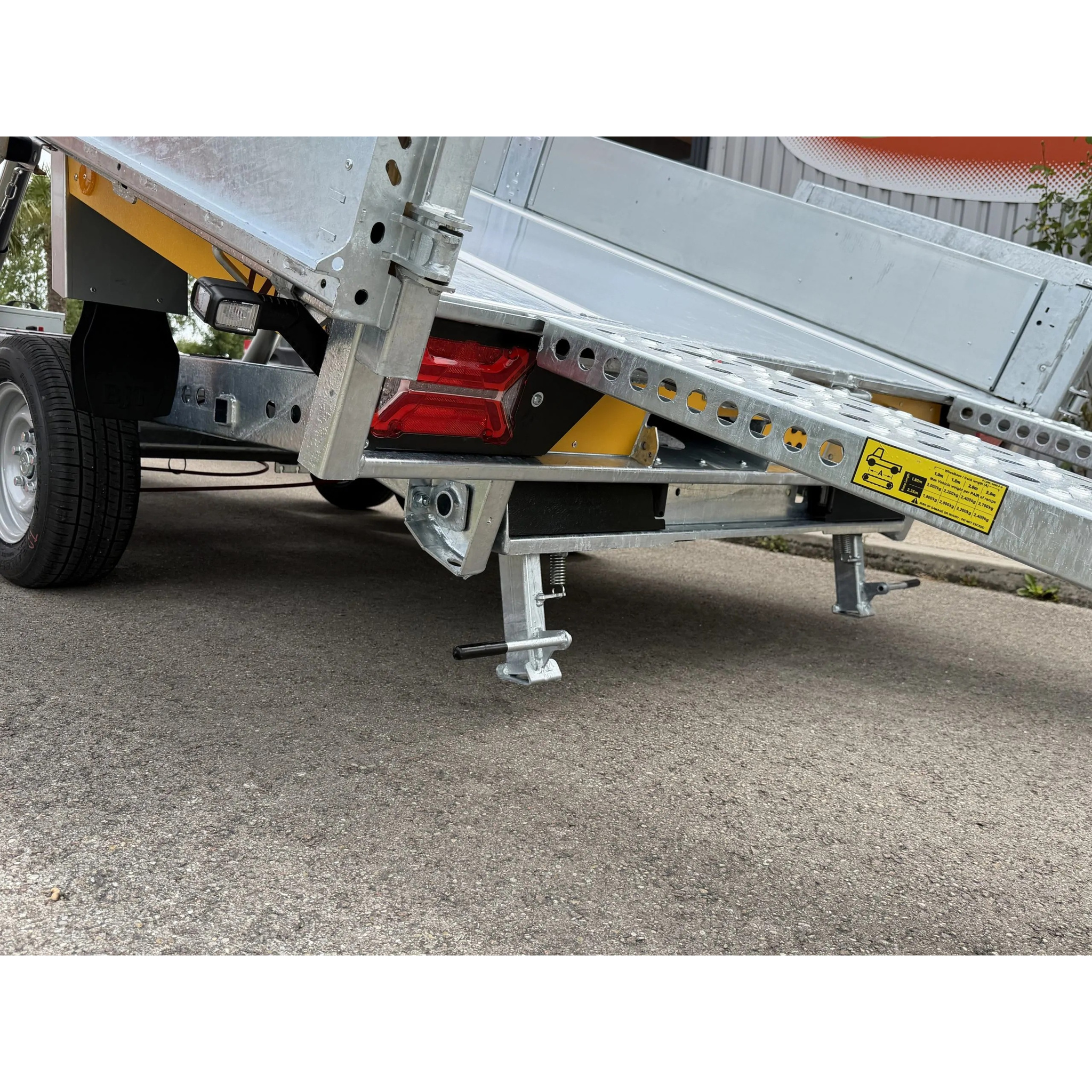 TIPPER 3620-35-2-12 / 3500 KG (2 Essieux) 4
