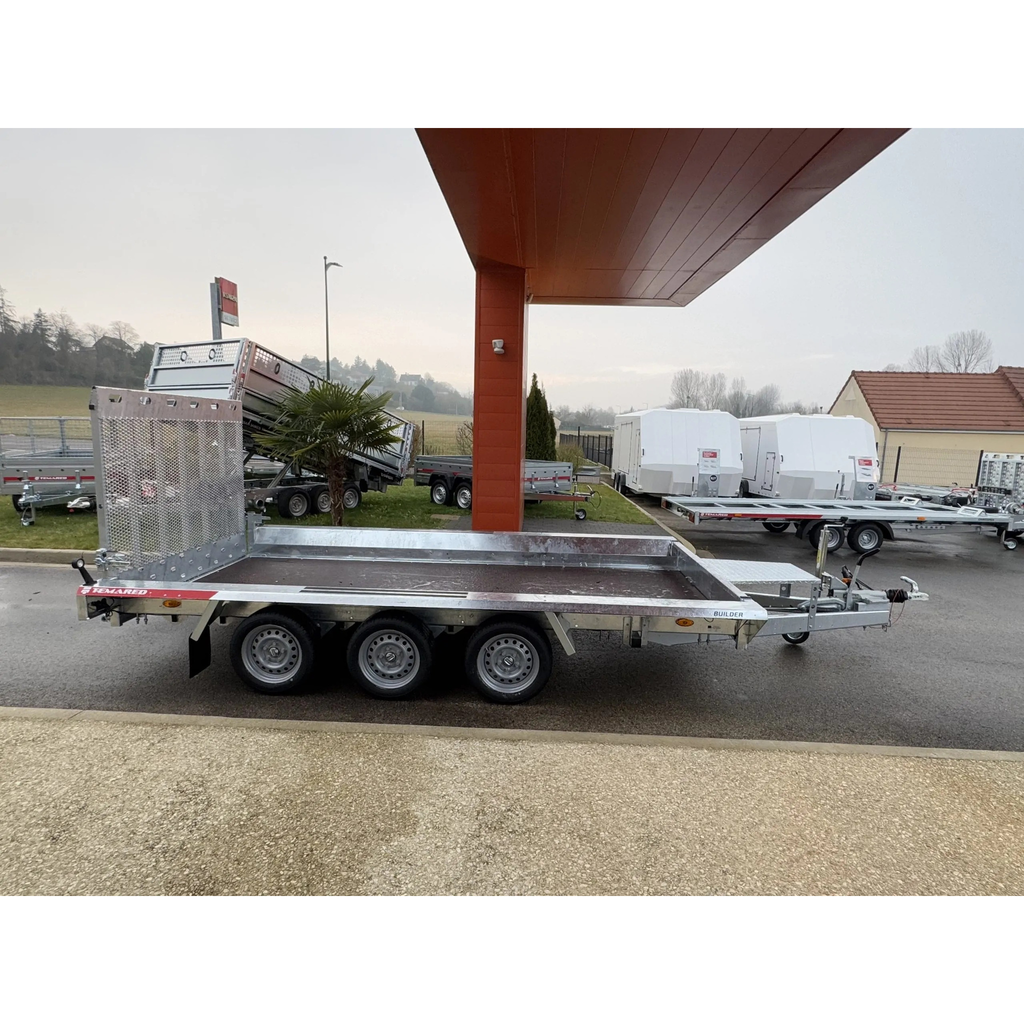 BUILDER 4018/3 – 3500 kg 5
