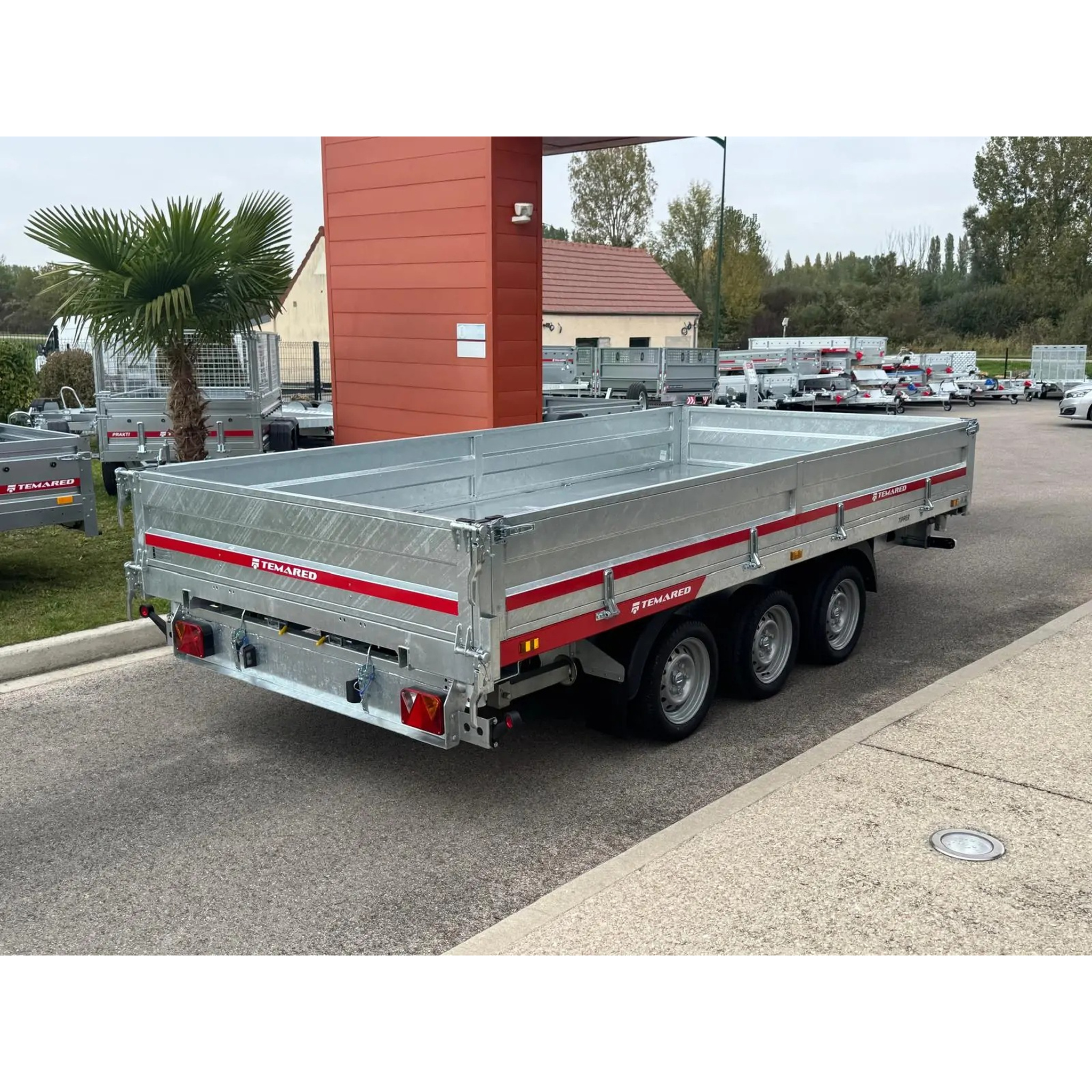 TIPPER Tri-Benne 3217/2 – 3000 kg 4