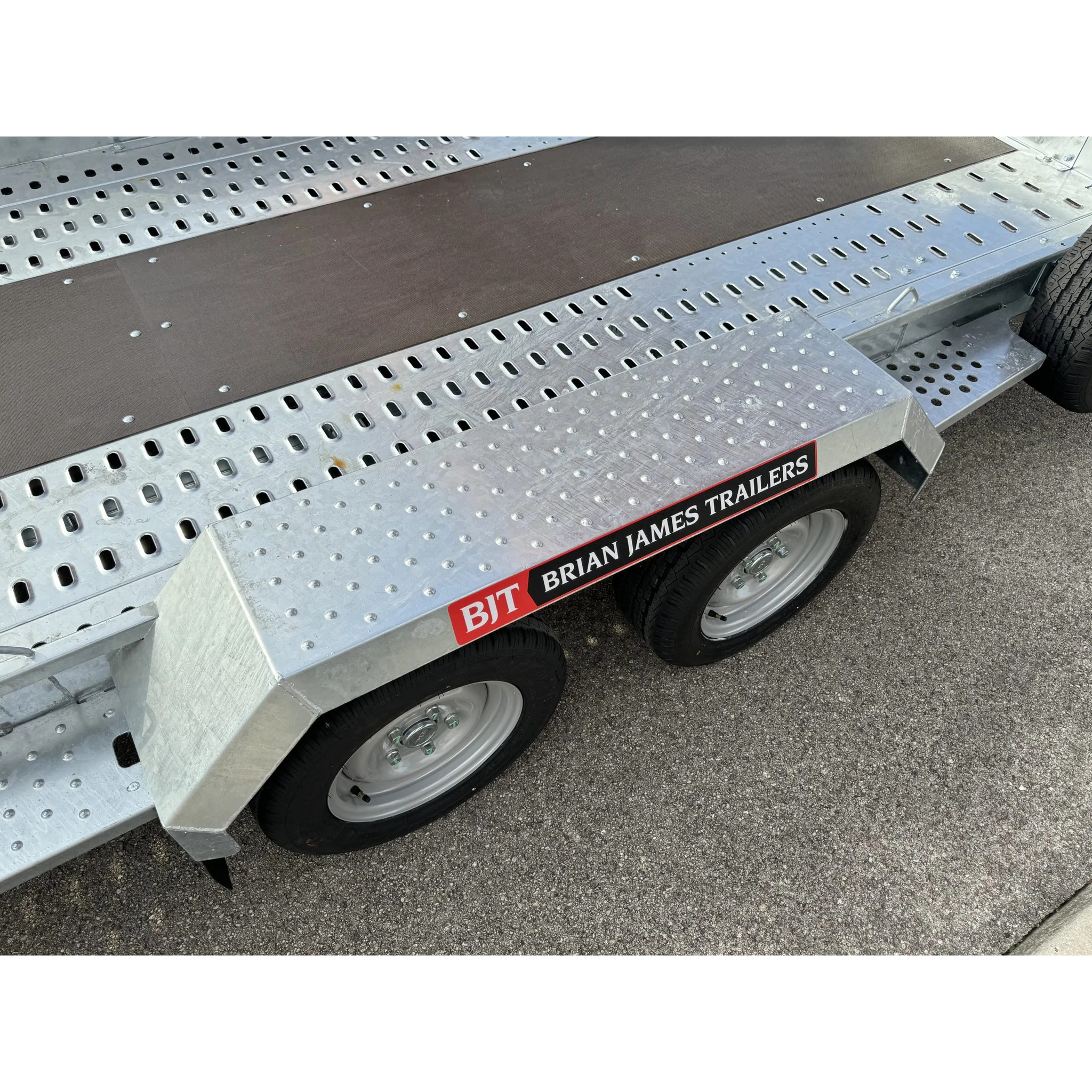 DIGGERPLANT 3717-35-2-12 – 3500 kg 23