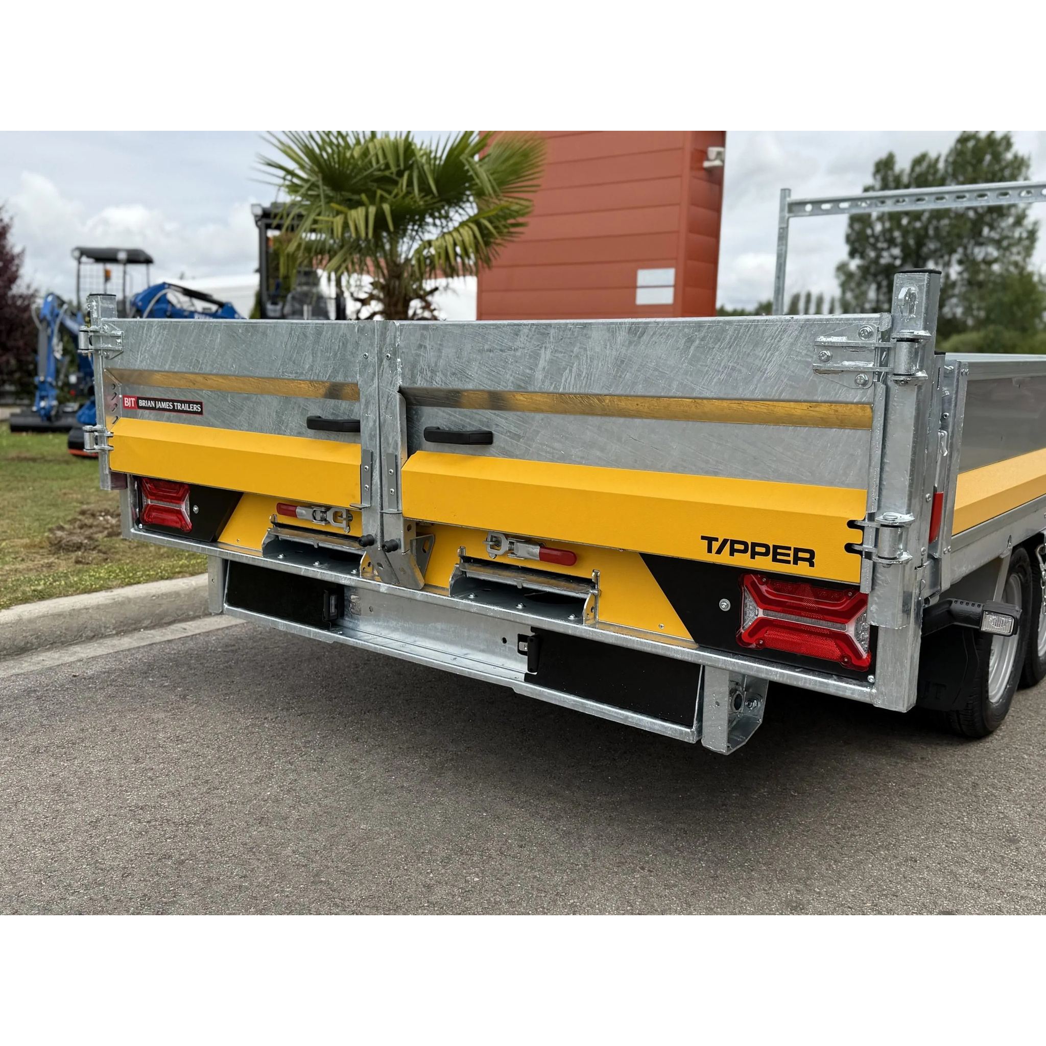 TIPPER 4020-35-3-12 / 3500 KG (3 essieux) 31