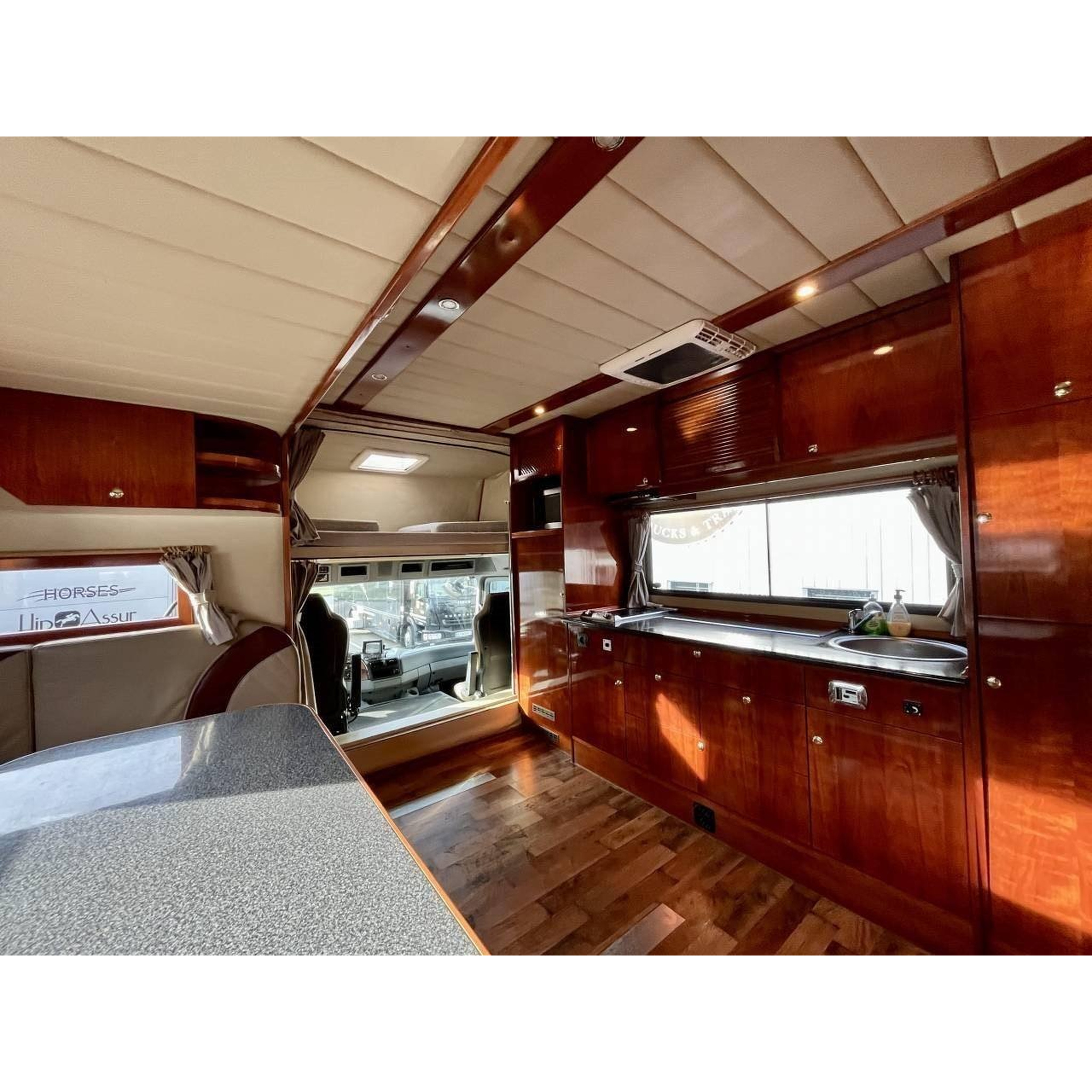PL Mercedes Actros JKL – 5 Chevaux 7