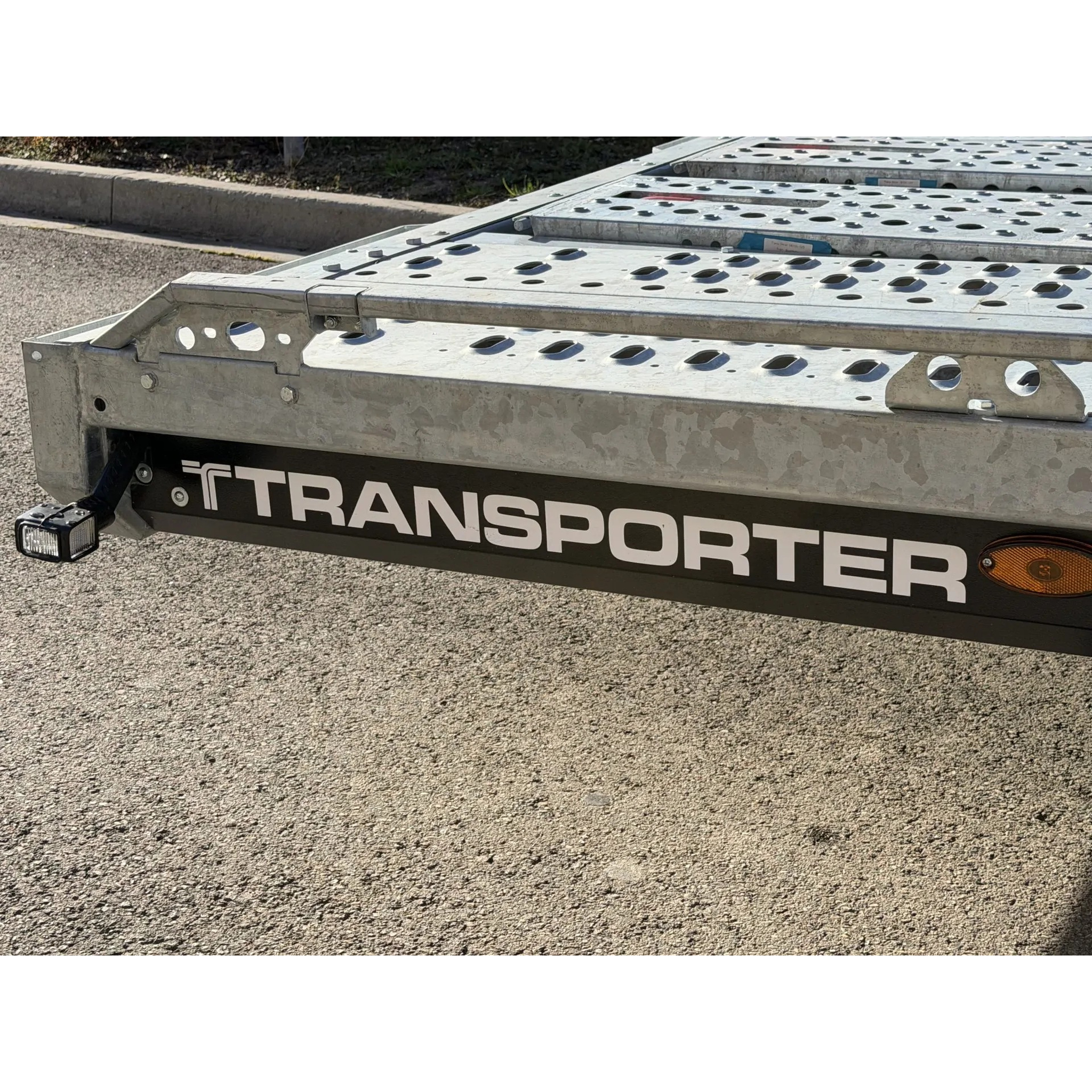 T-TRANSPORTER 5021-35-3-10 – 3500 kg (3 essieux) 16