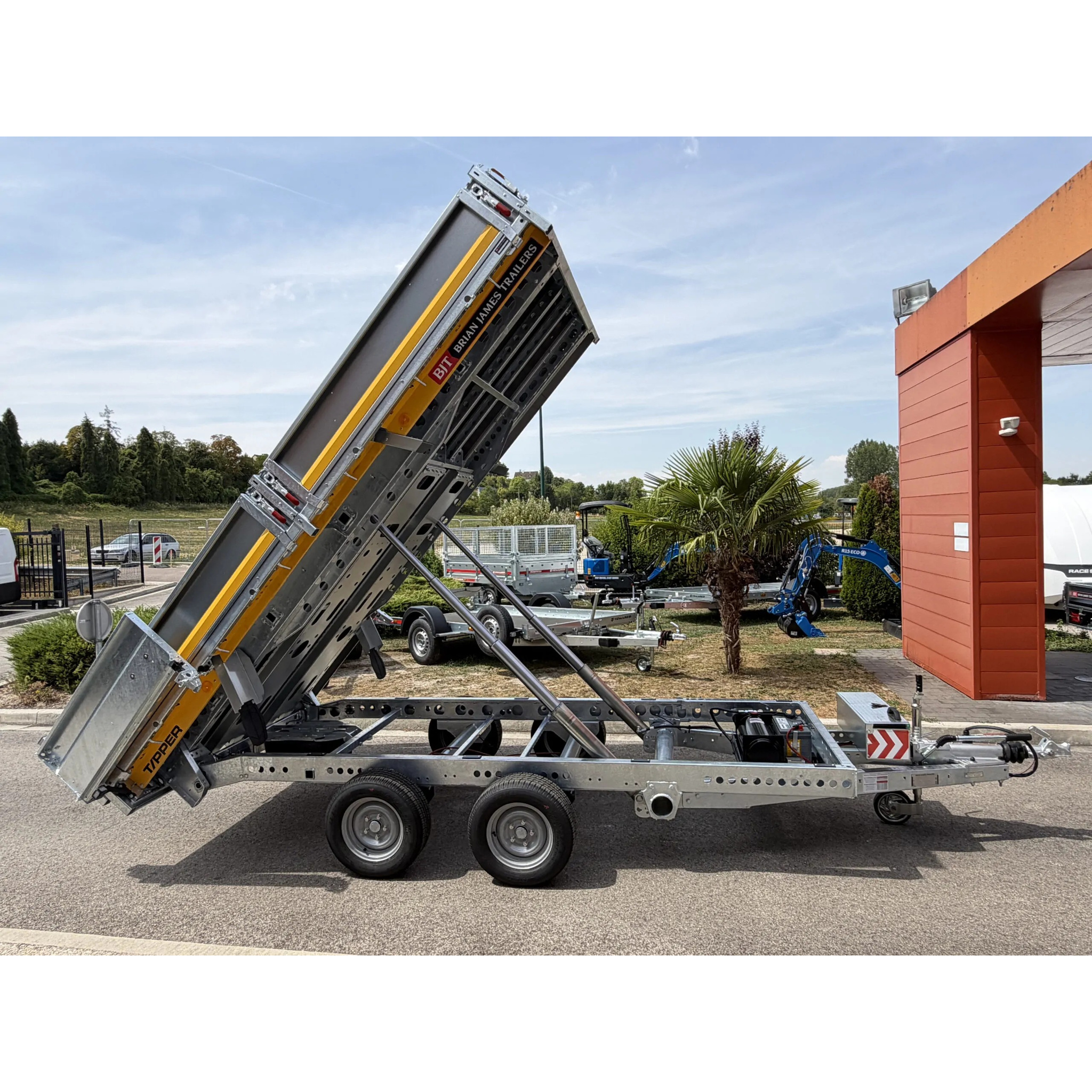 TIPPER 3620-35-2-12 / 3500 KG (2 Essieux) 28