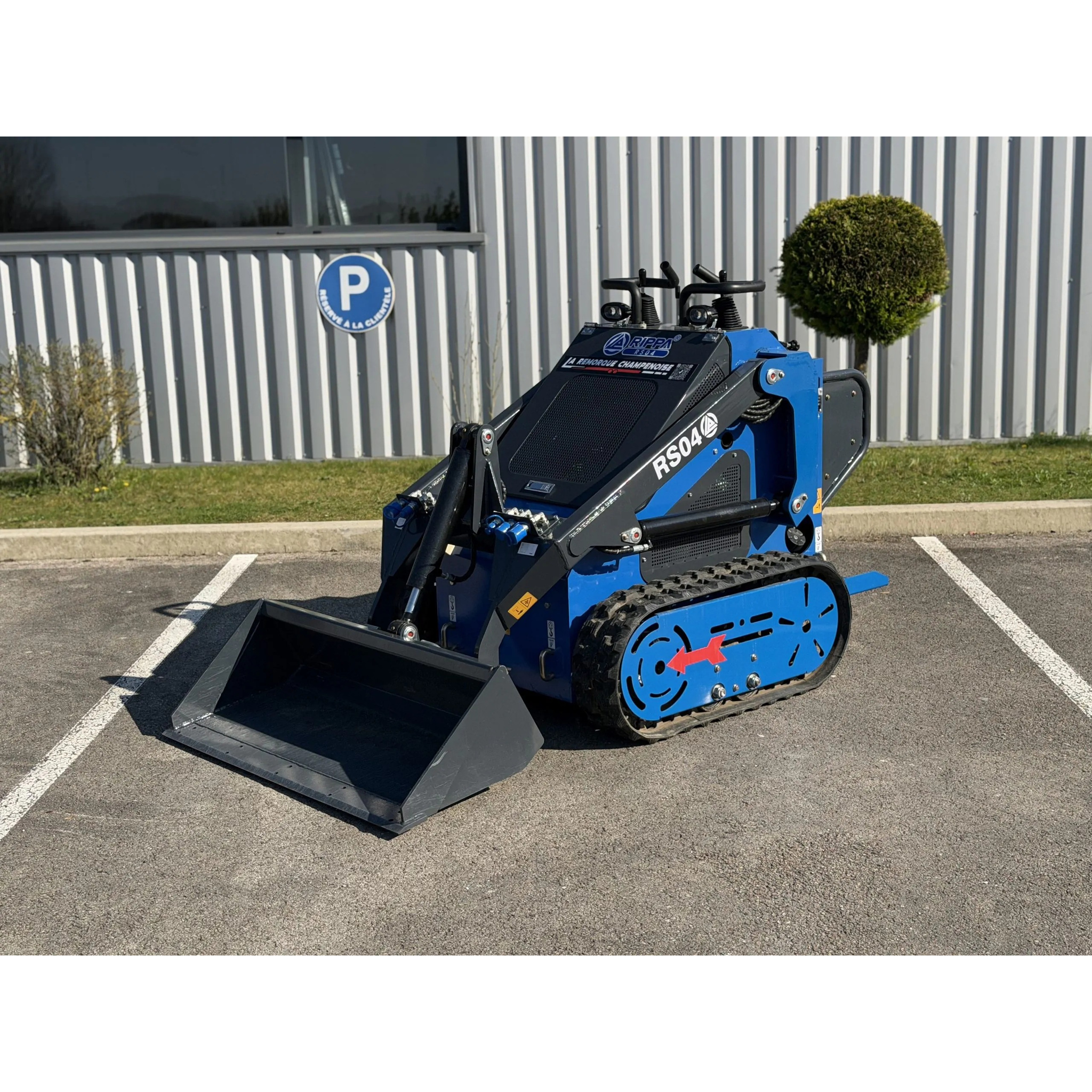 MINI CHARGEUR RS04 2