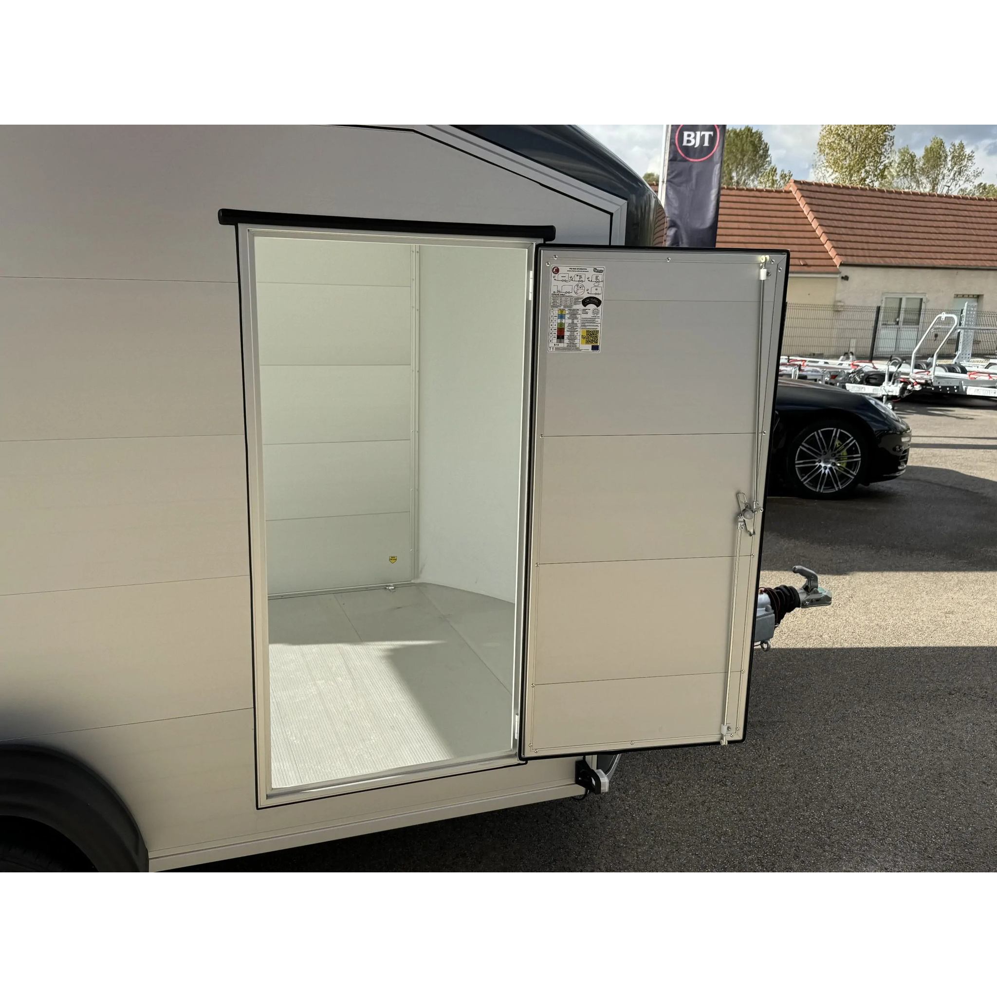 ROADSTER C700 ALUMINIUM – 2600 KG 27