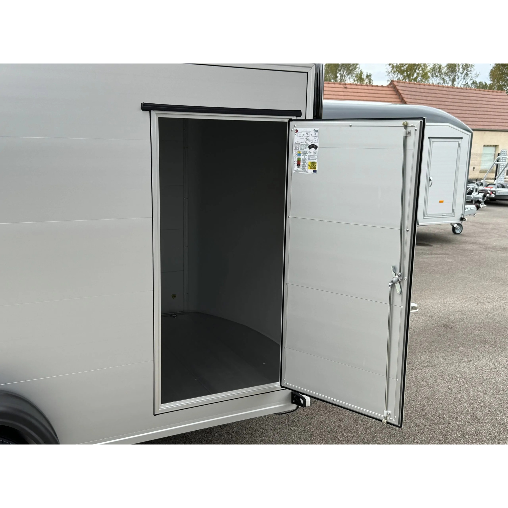 ROADSTER C 400 ALUMINIUM – 1300 KG 6