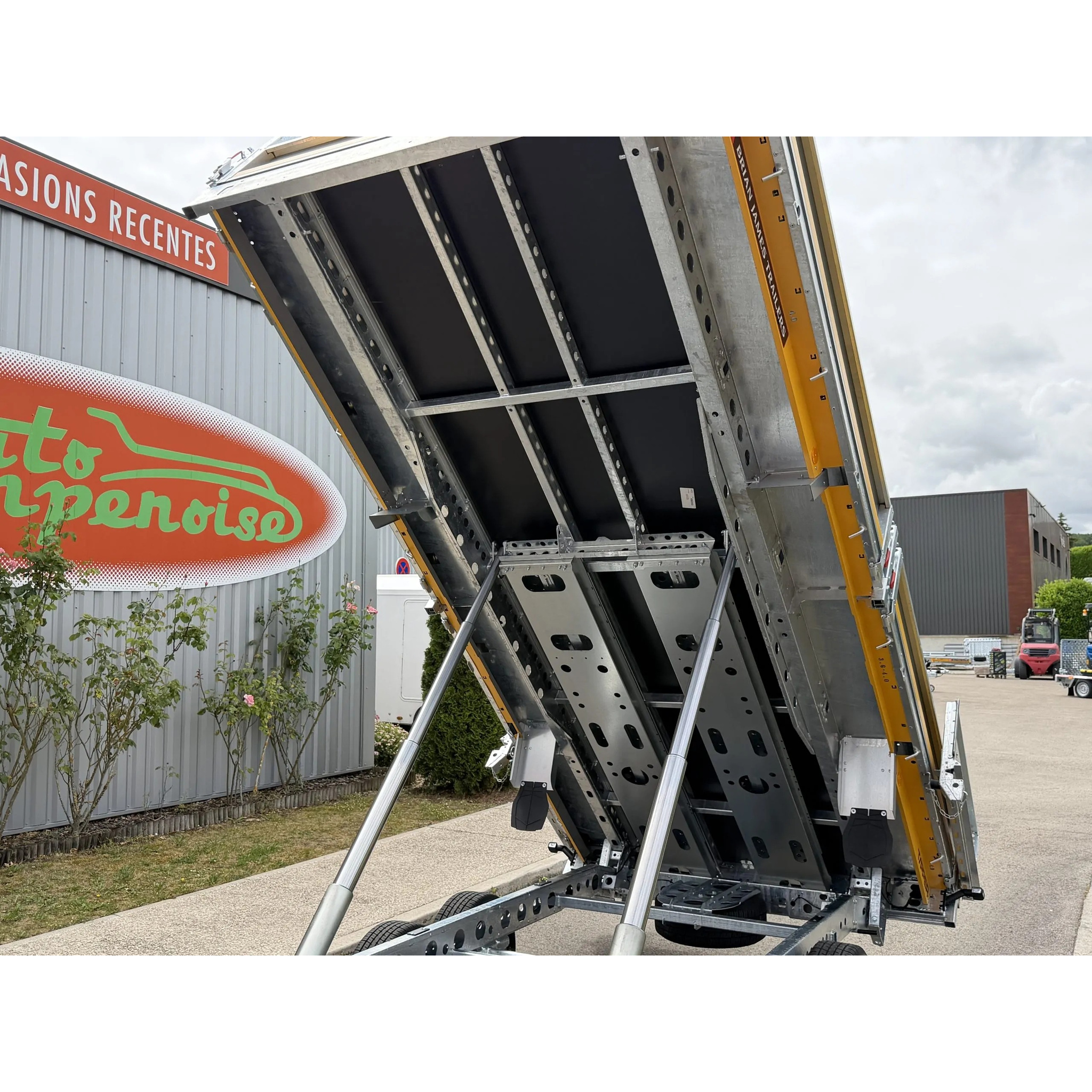 TIPPER 4020-35-3-12 / 3500 KG (3 essieux) 20