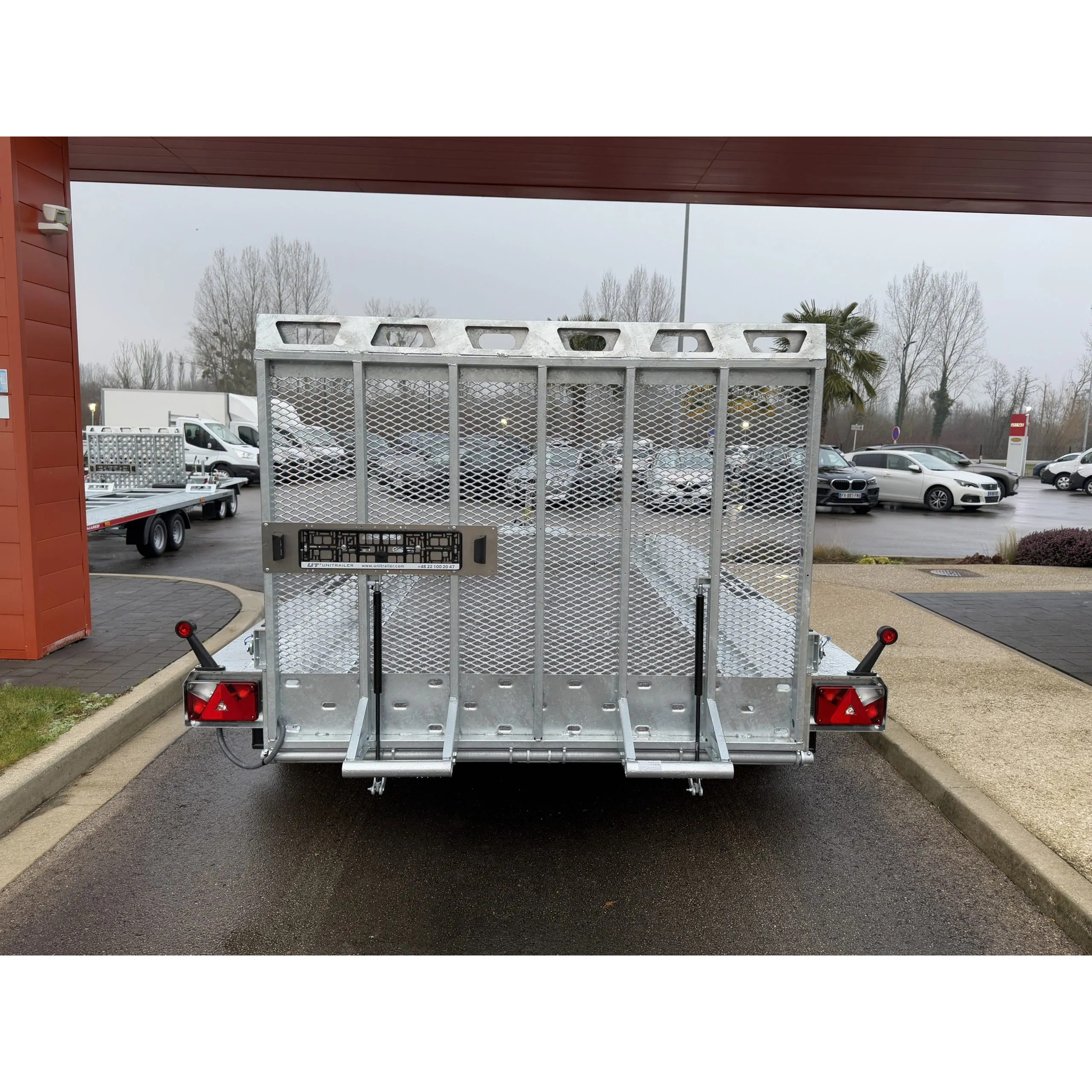 BUILDER 4018/3 – 3500 kg 8