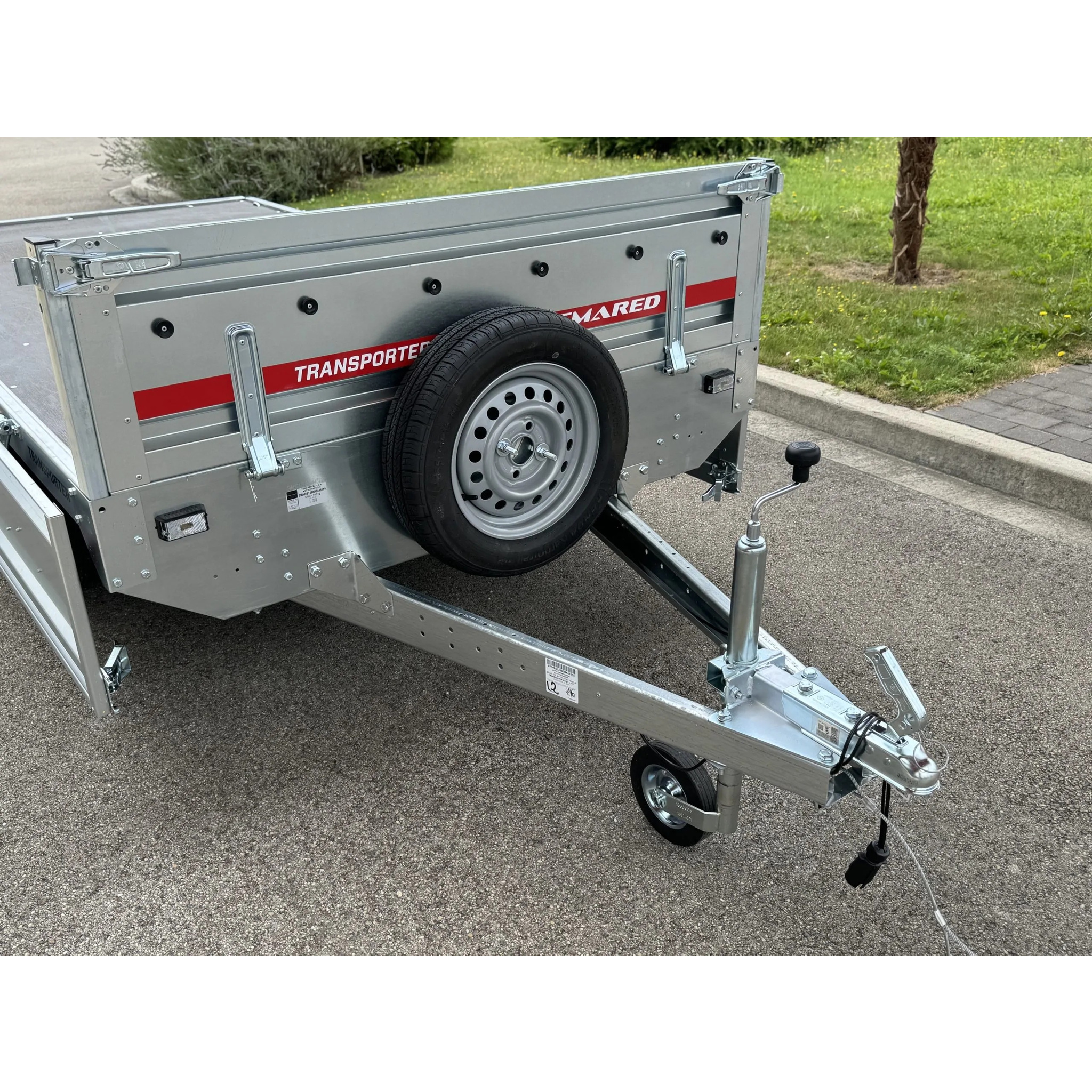 TRANSPORTER 3015/2 – 750 kg 27