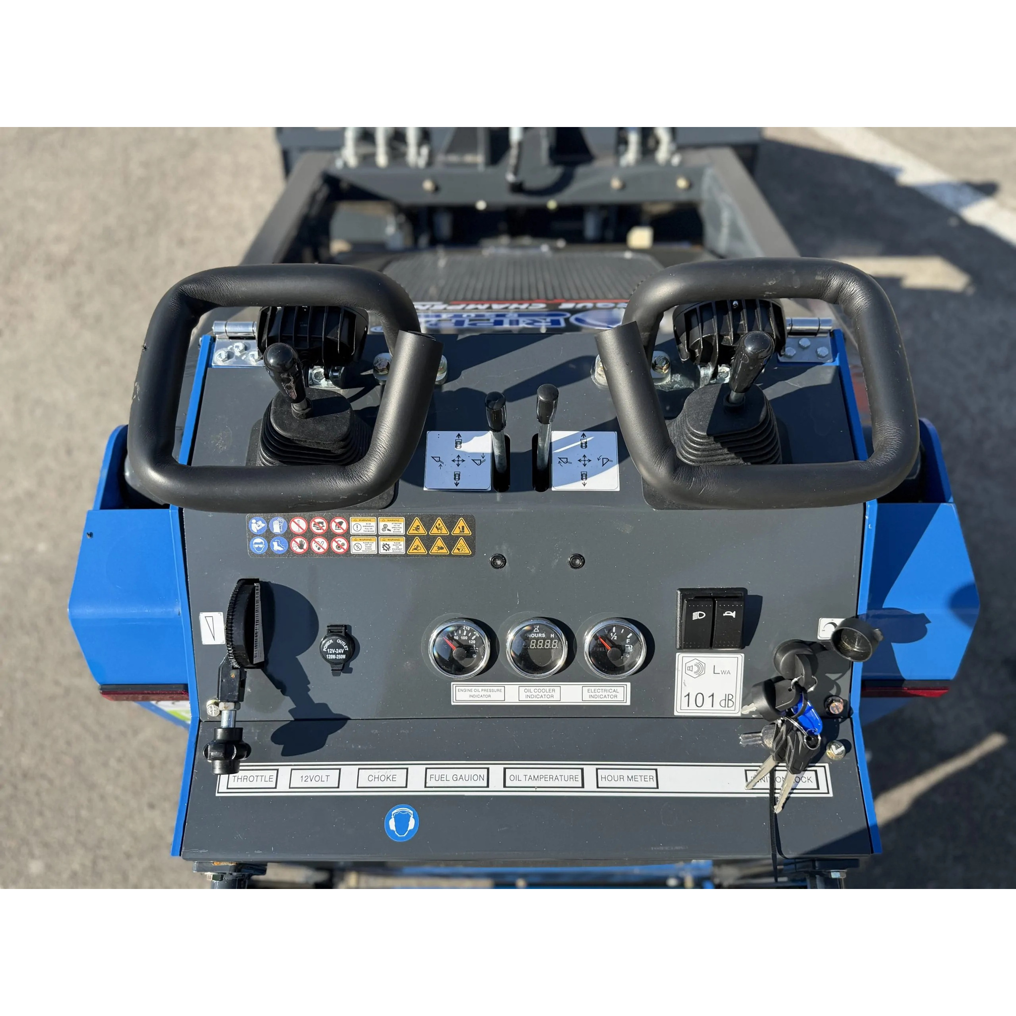 MINI CHARGEUR RS04 7
