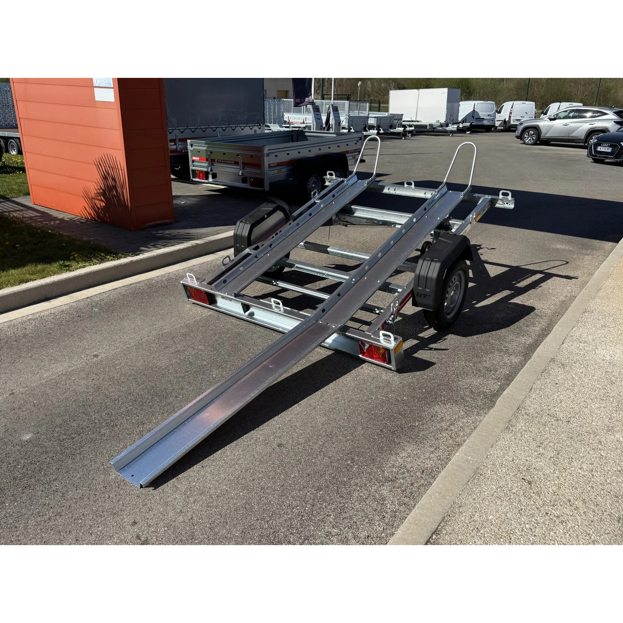 MOTO 2 PREMIUM – 750 kg 9