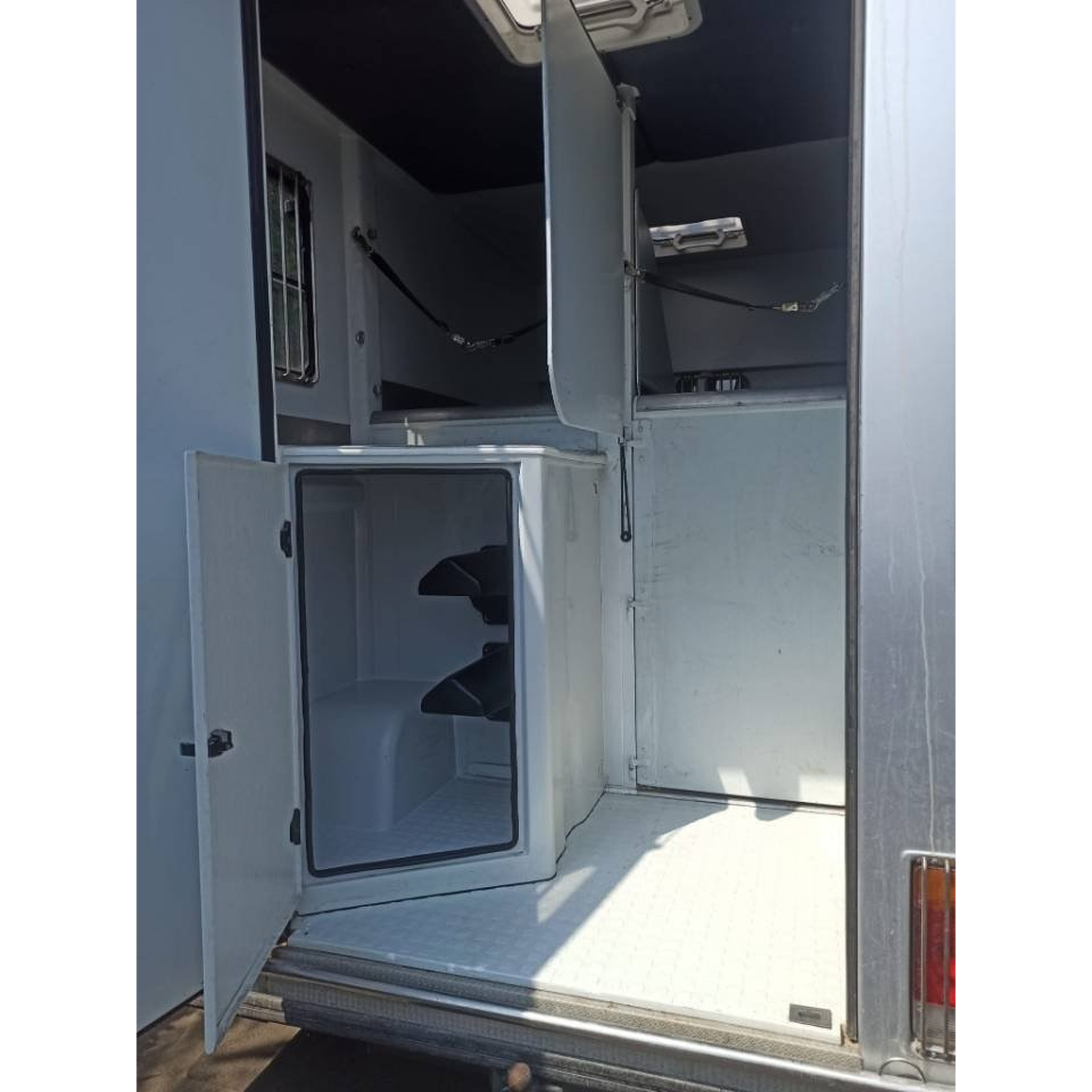 Renault Master Carrosserie Chardron 5 places 2 Chevaux 150cv 2010 3
