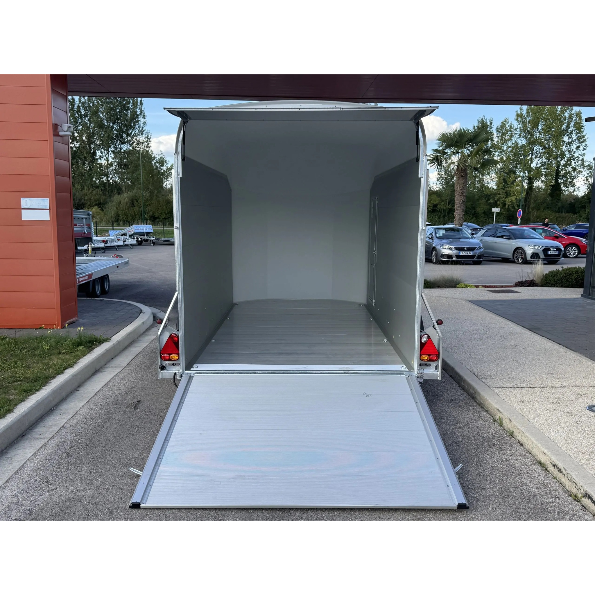 ROADSTER C700 ALUMINIUM – 2600 KG 5