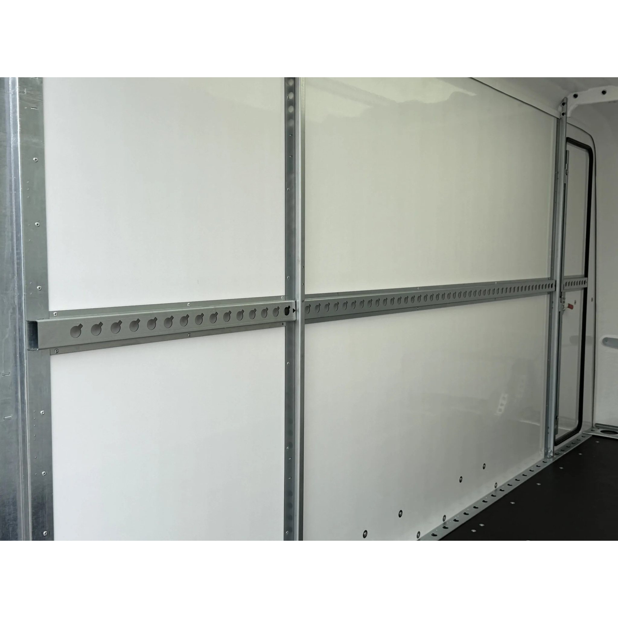 BOX VAN 3516-27-2-12 22