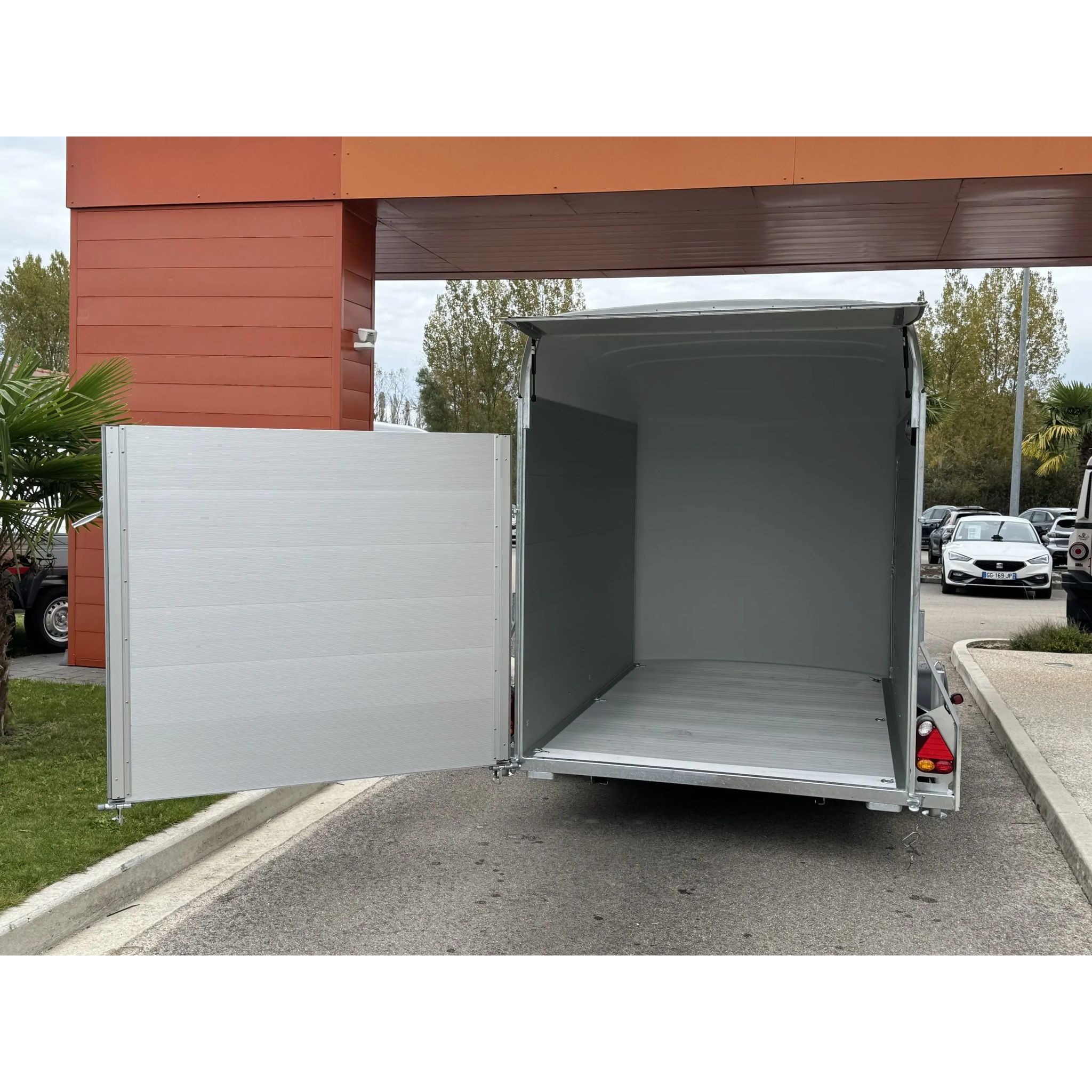 ROADSTER C 400 ALUMINIUM – 1300 KG 15