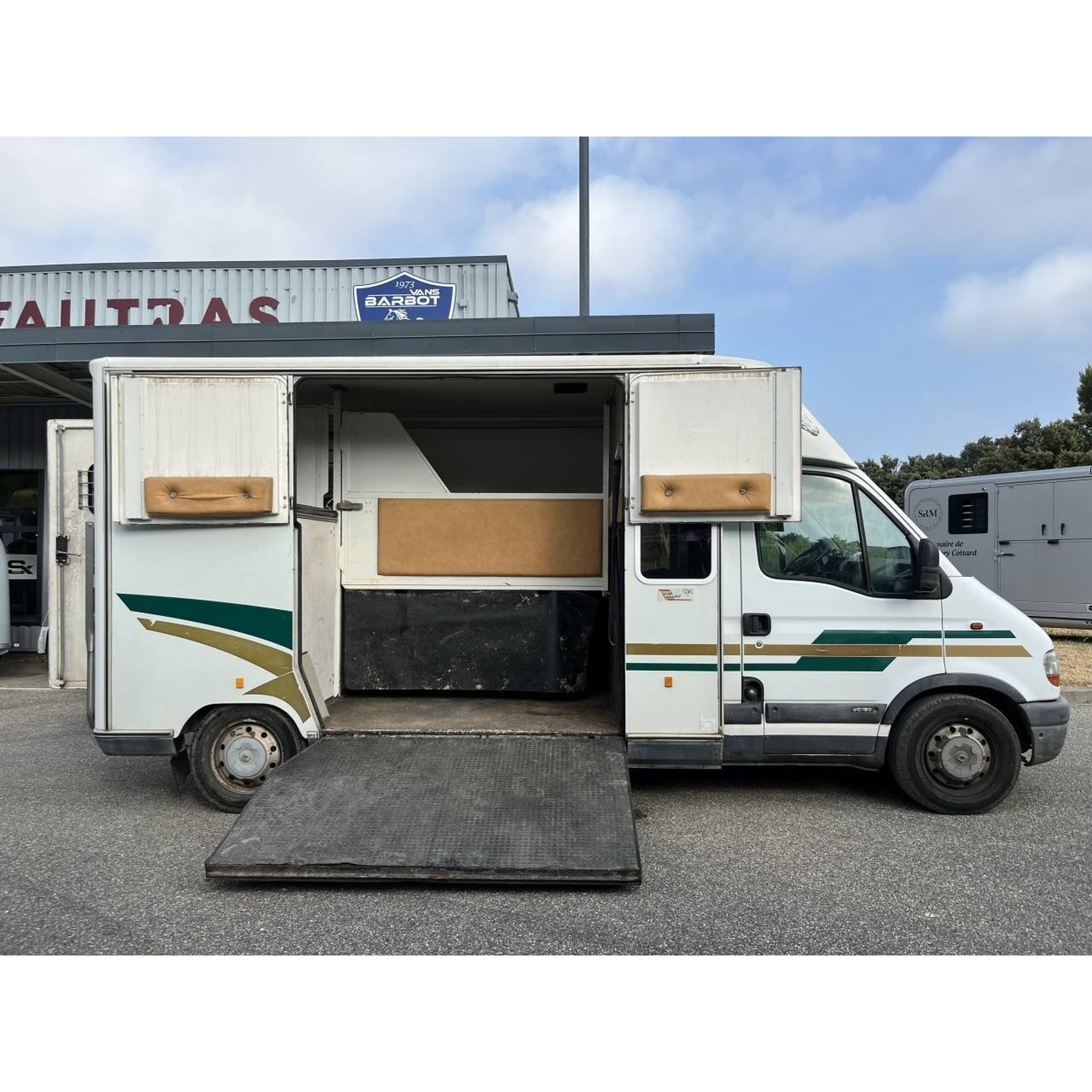 VL Barbot Capacité 2 Chevaux 7