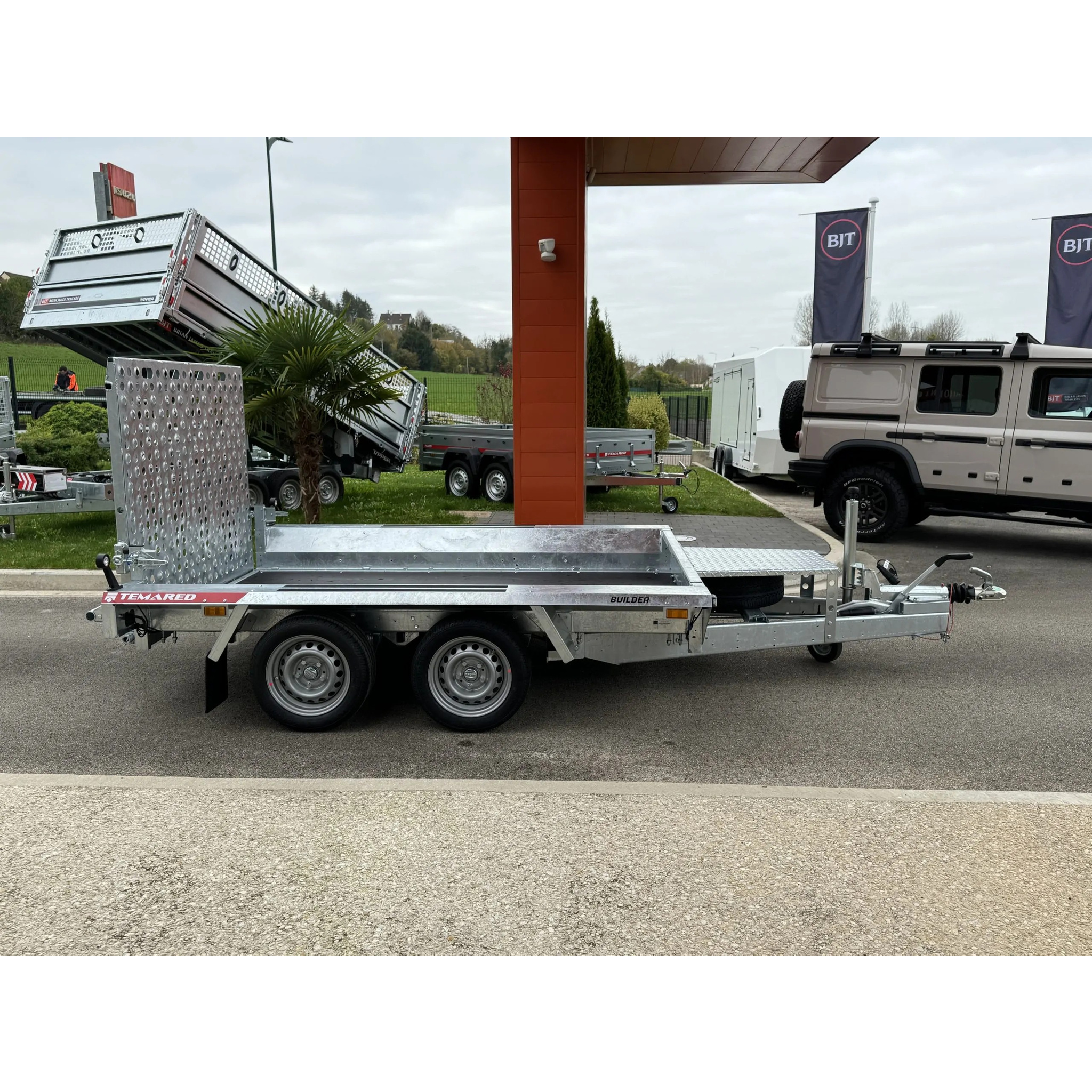 BUILDER 2615/2 – 2700 kg 5