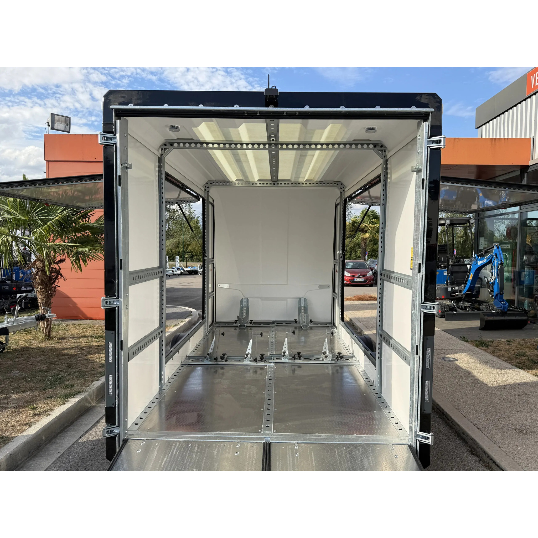 BOX VAN 3516-27-2-12 6