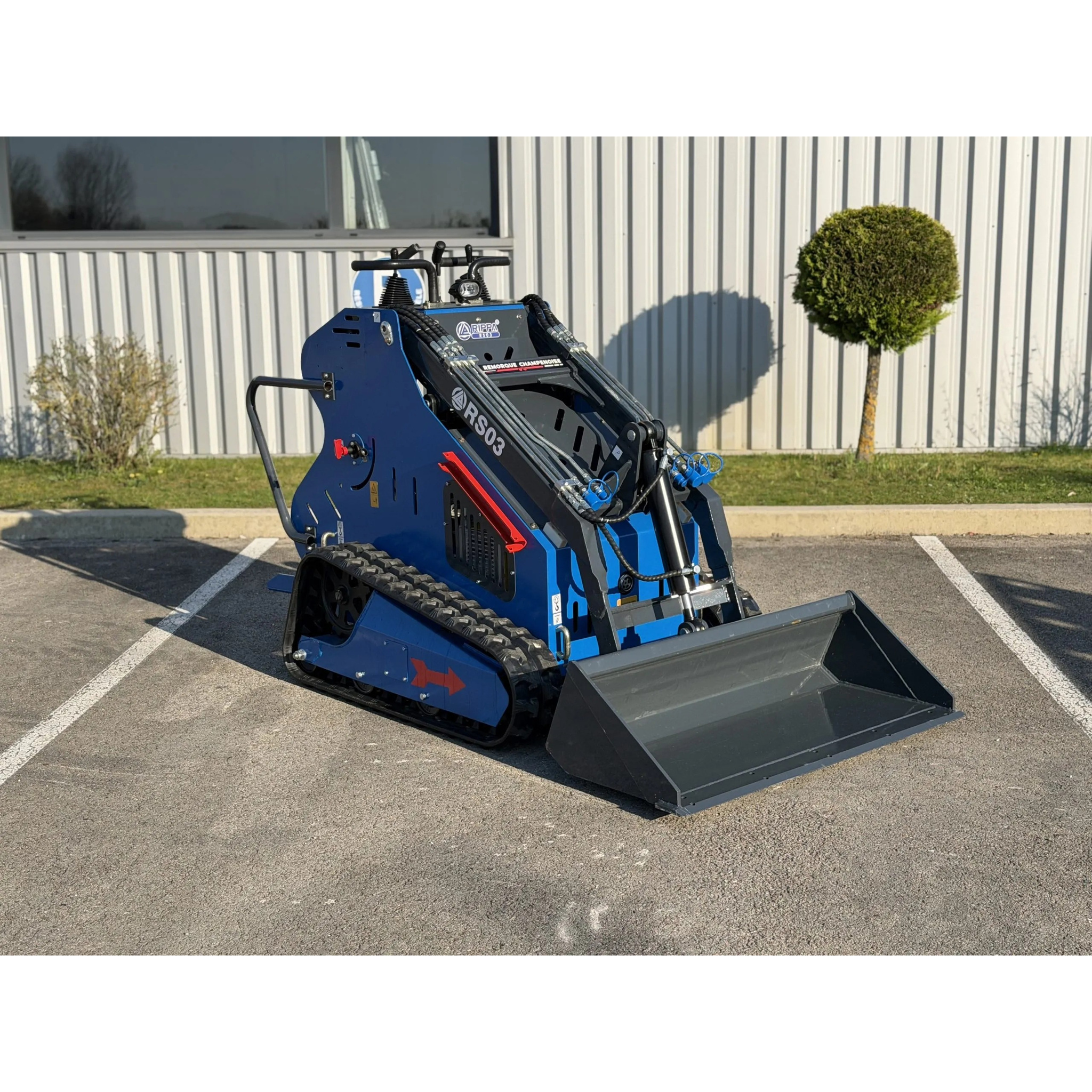 MINI CHARGEUR RS03 8