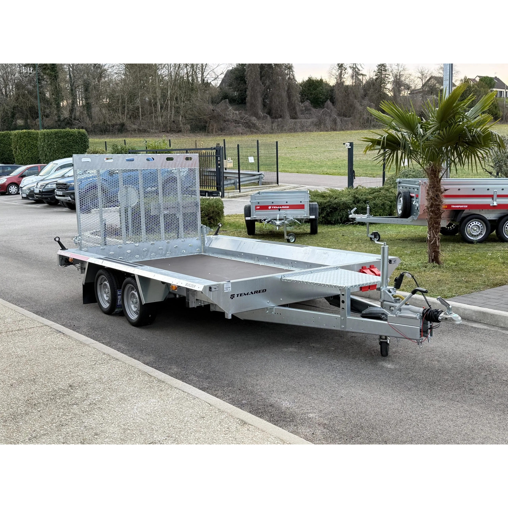 BUILDER 3518/2 – 3000 kg 3