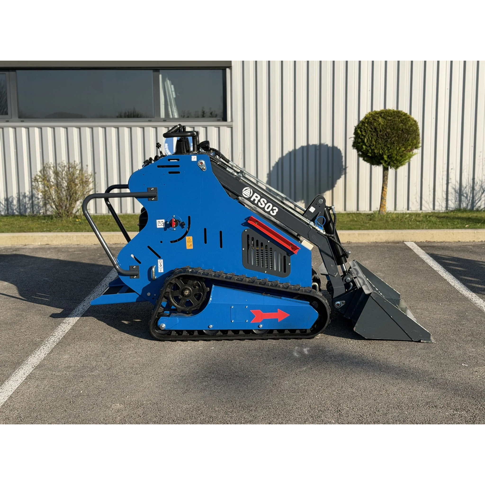 MINI CHARGEUR RS03 11