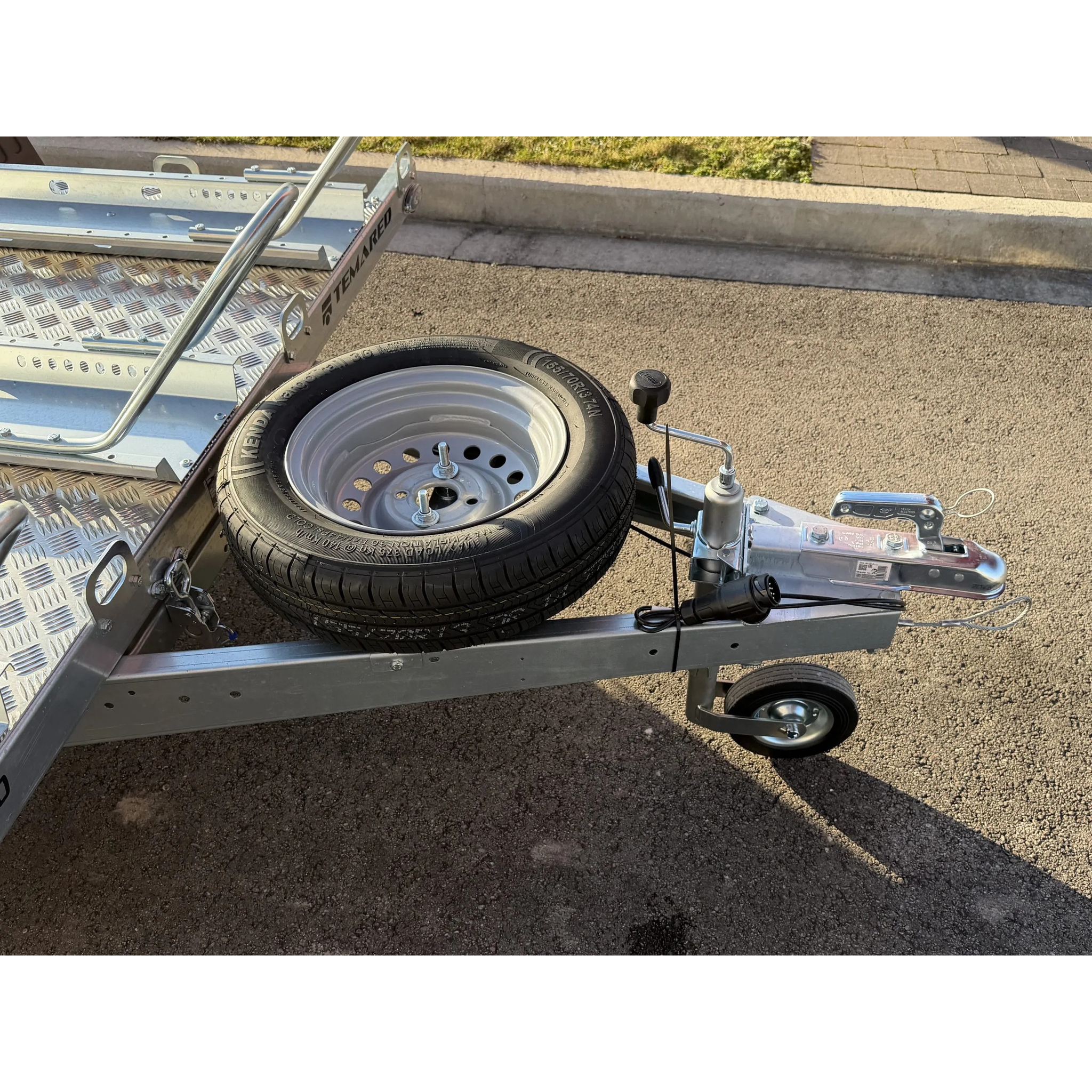 MOTO 3 PREMIUM – 750 kg 14