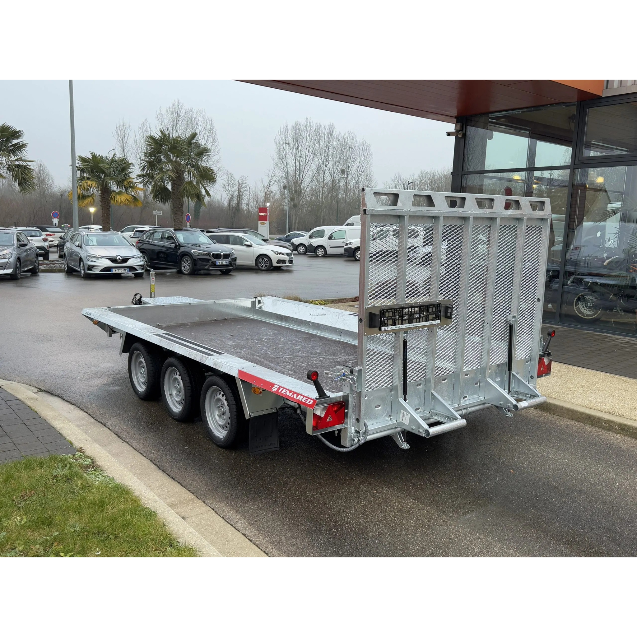 BUILDER 4018/3 – 3500 kg 9