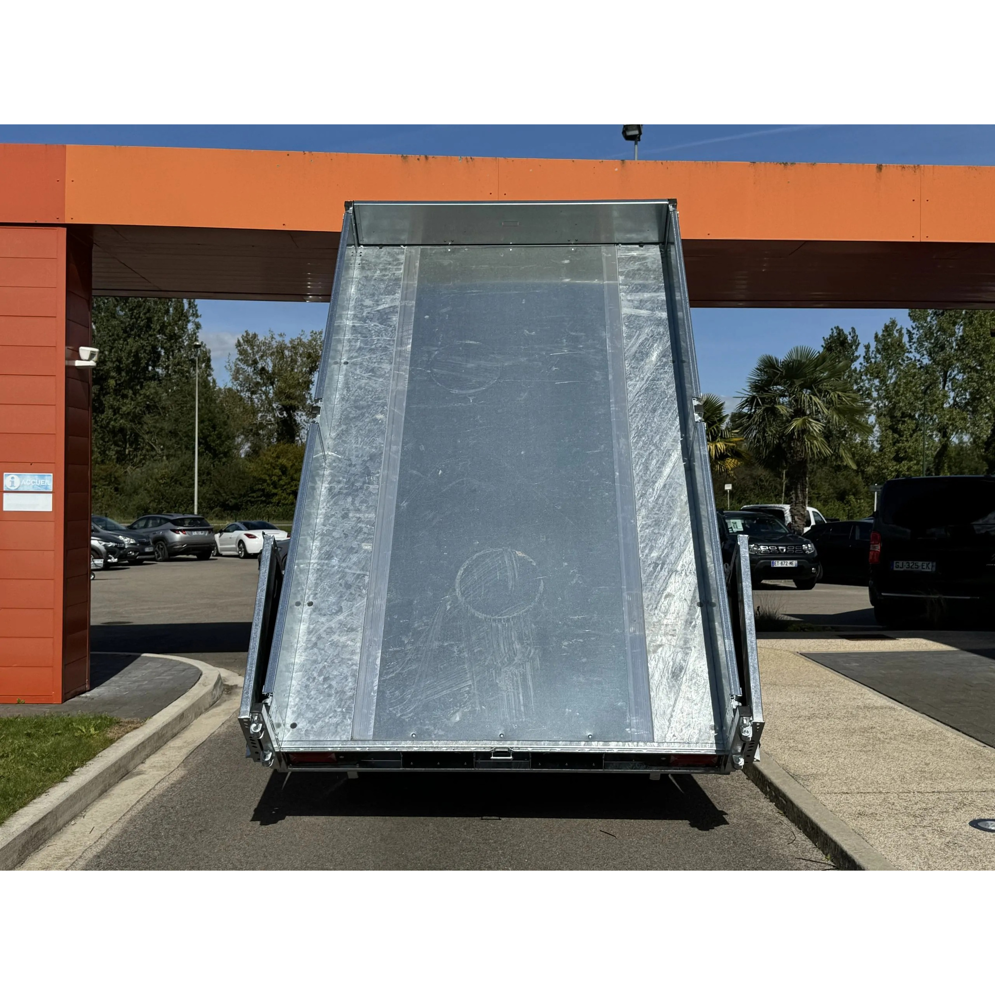 TIPPER 3620-35-3-12 / 3500 KG (3 essieux) 29