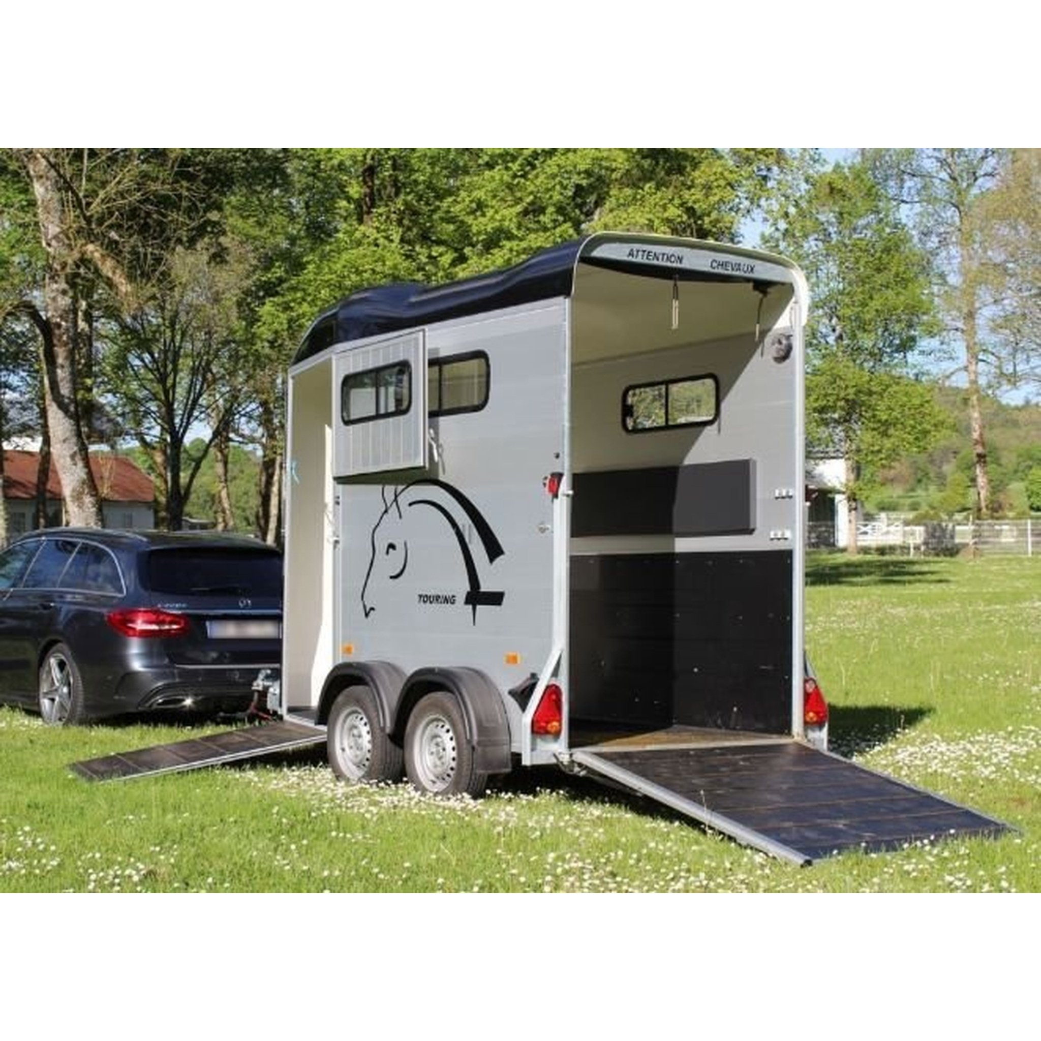 CHEVAL LIBERTE– 1.5 PLACE–TOURING ONE 2