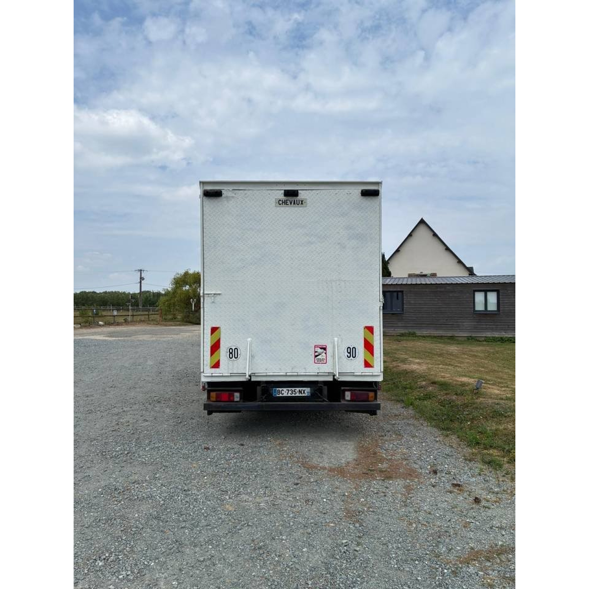 CAMION TRANSPORT 6 CHEVAUX 9