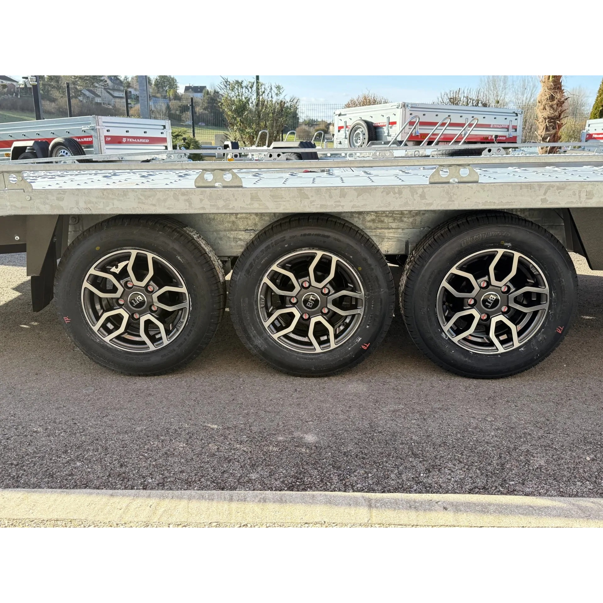 T-TRANSPORTER 5021-35-3-10 – 3500 kg (3 essieux) 17