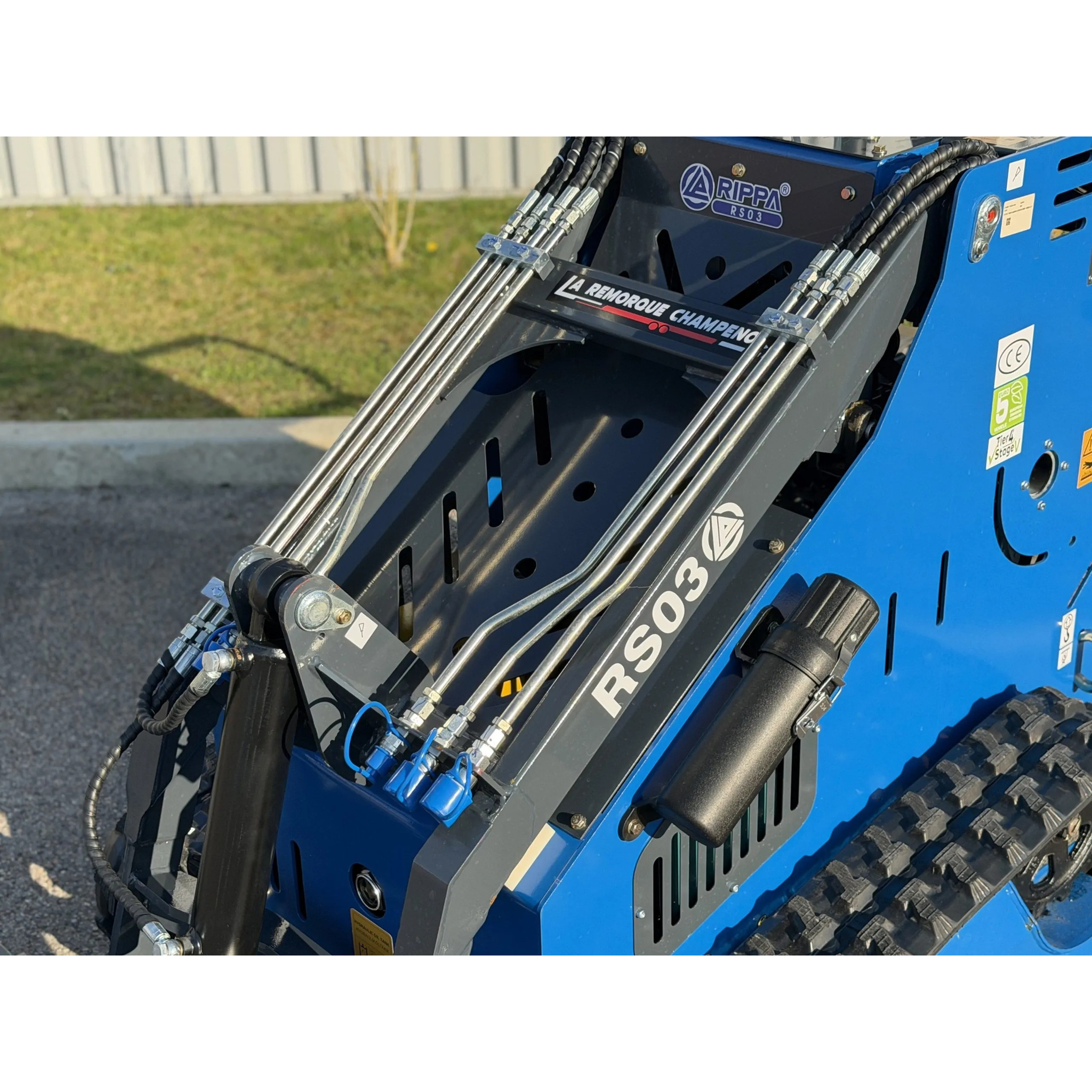 MINI CHARGEUR RS03 3