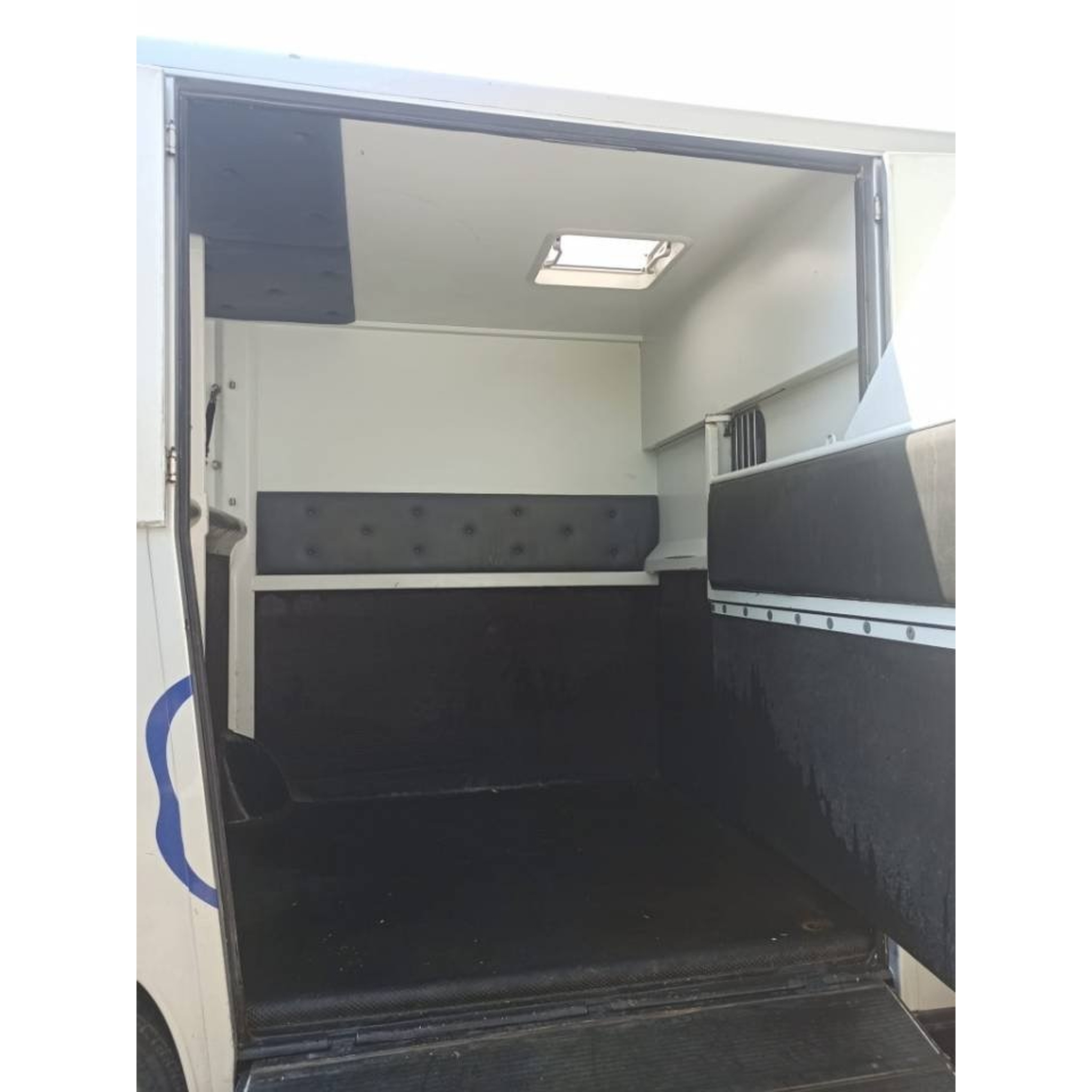Renault Master Carrosserie Chardron 5 places 2 Chevaux 150cv 2010 2