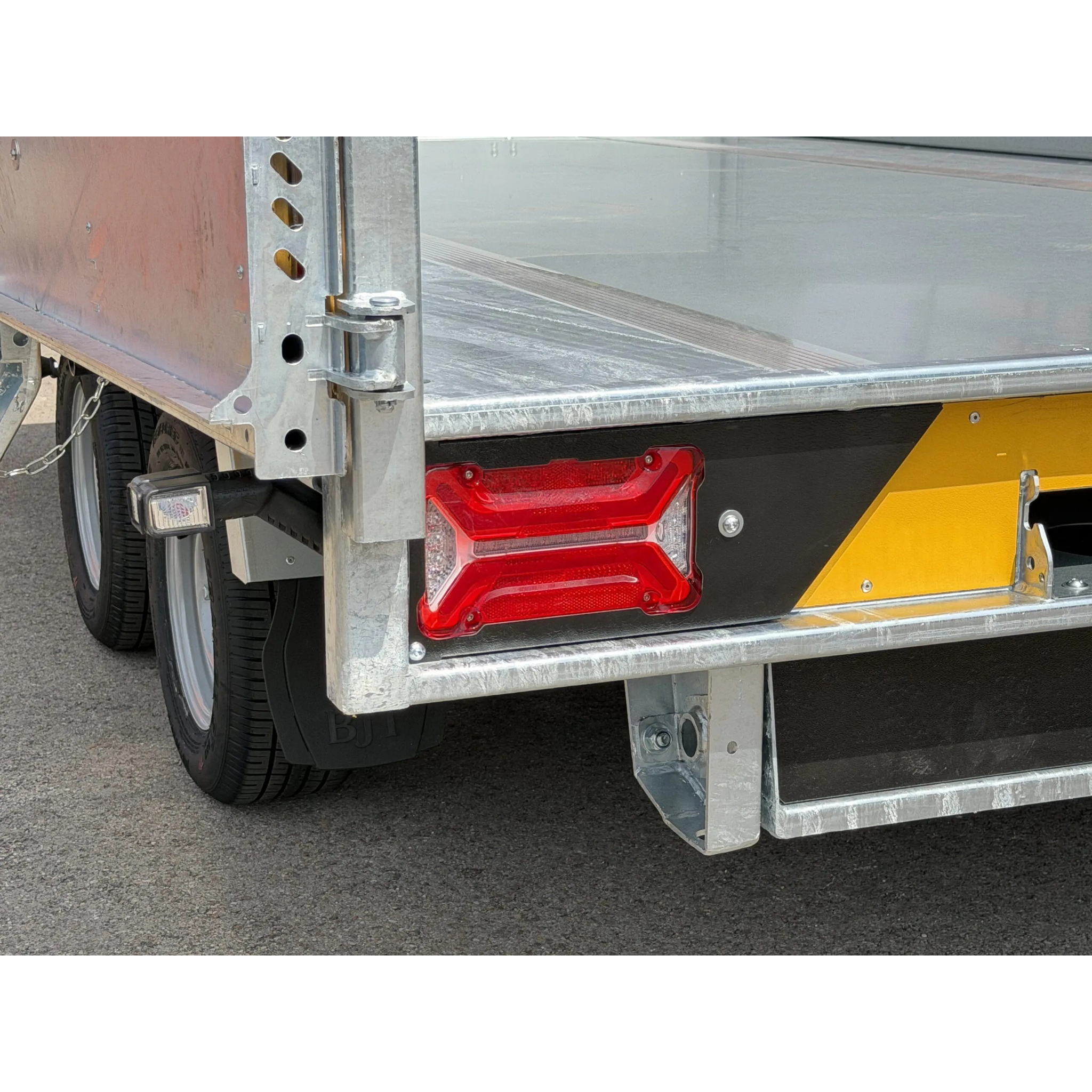 TIPPER 3620-35-2-12 / 3500 KG (2 Essieux) 21