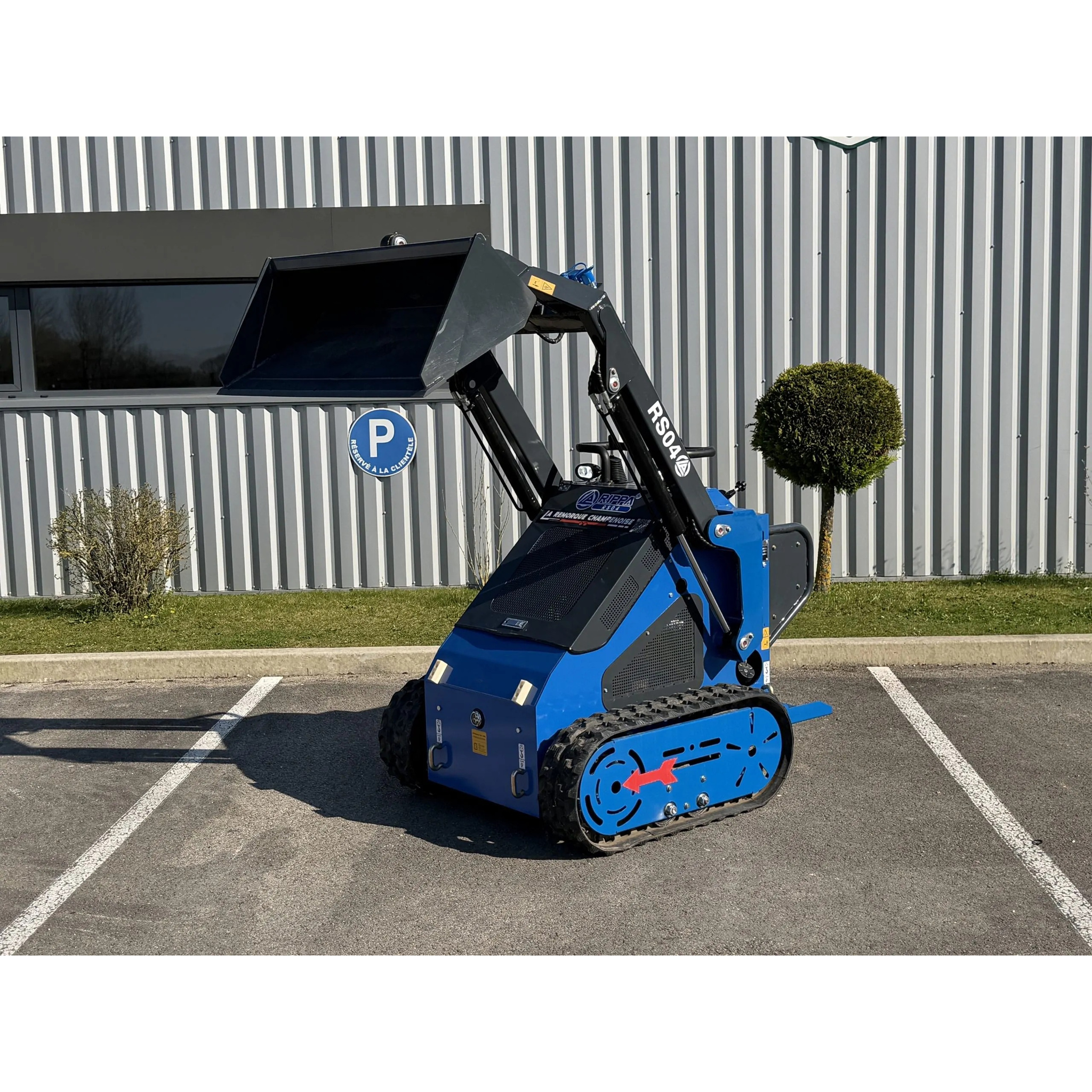 MINI CHARGEUR RS04 8
