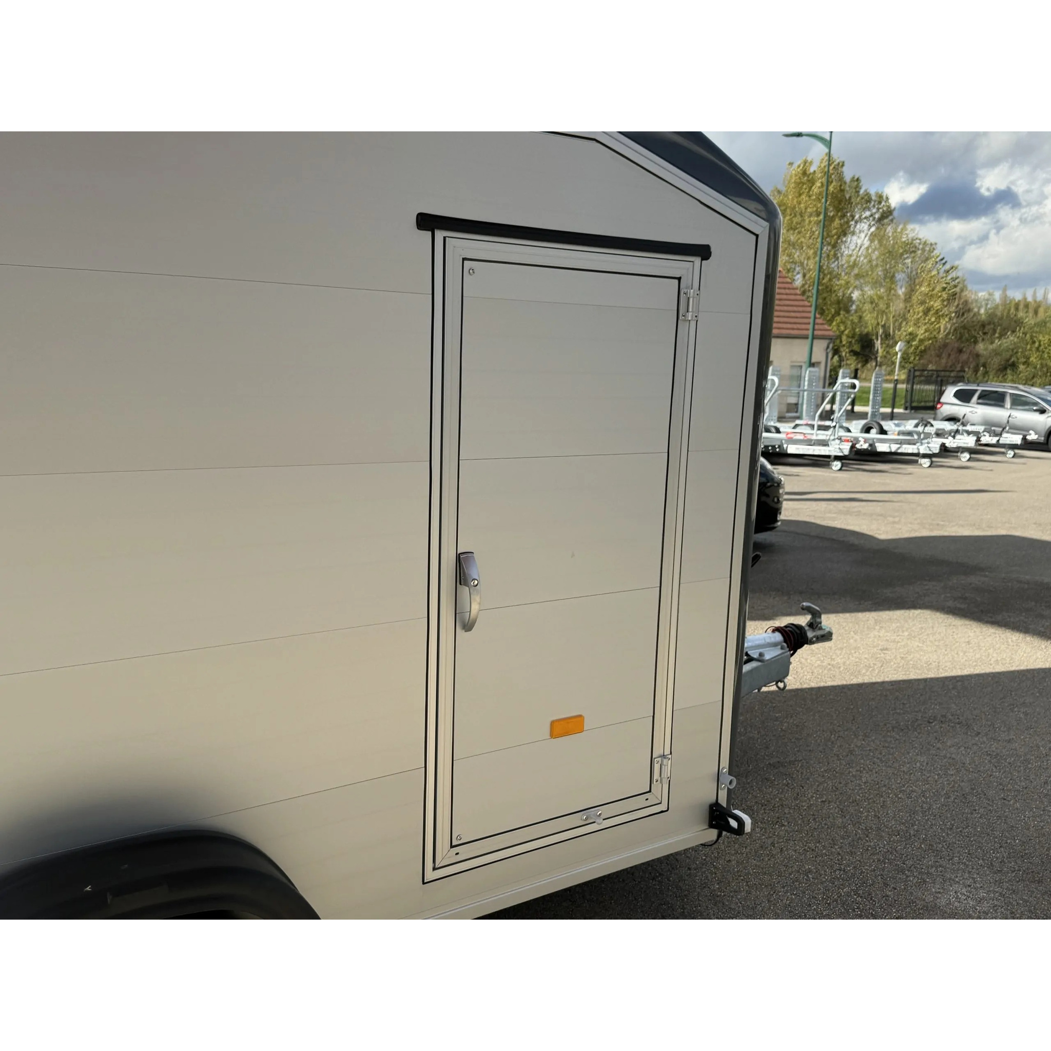 ROADSTER C700 ALUMINIUM – 2600 KG 25