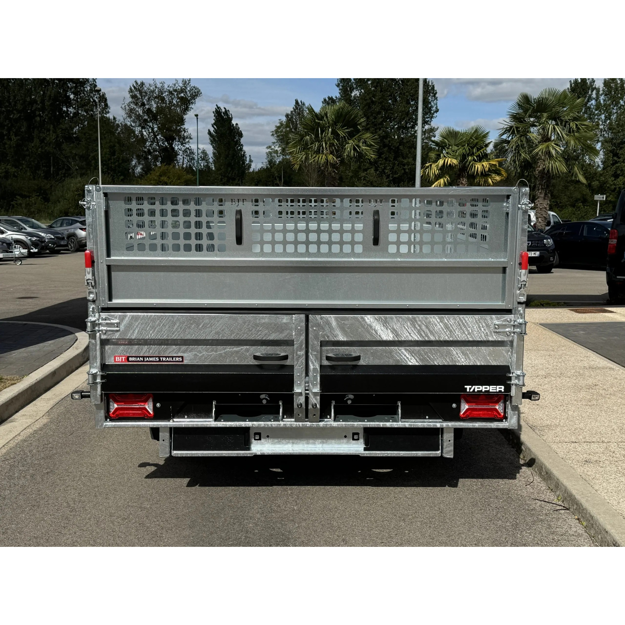 TIPPER 3620-35-2-12 / 3500 KG (2 Essieux) 11