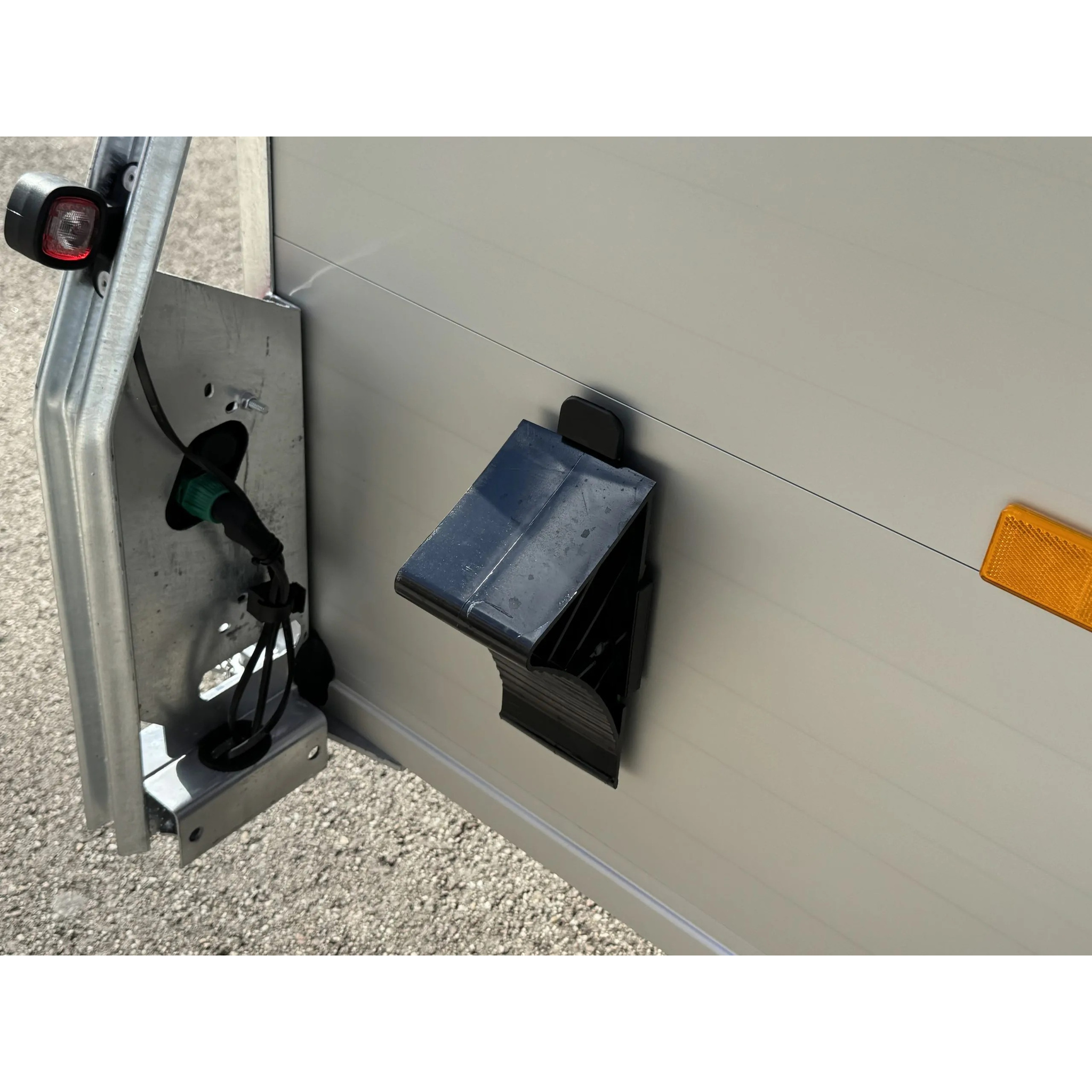 ROADSTER C700 ALUMINIUM – 2600 KG 4