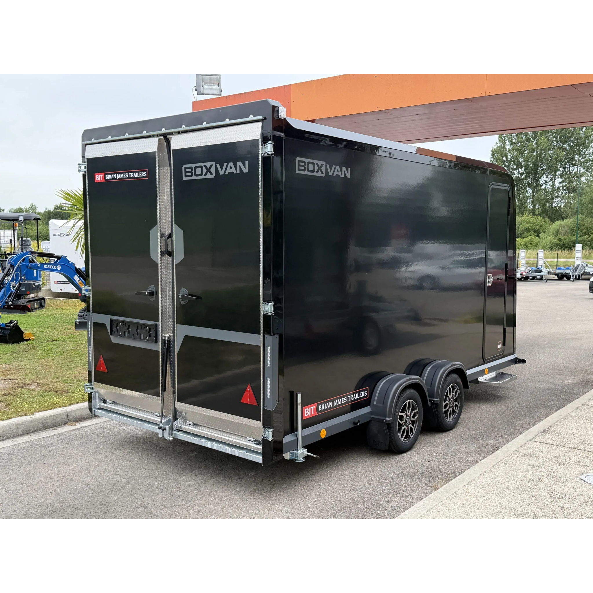 BOX VAN 3016-27-2-12 8