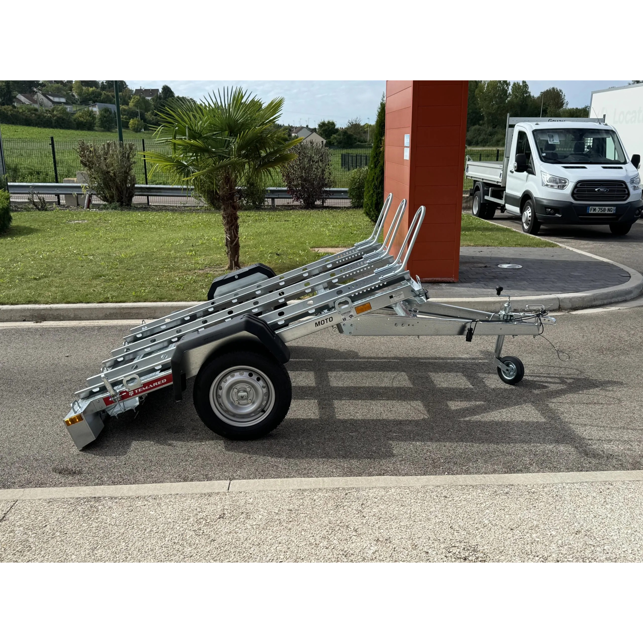 MOTO 3 PREMIUM – 750 kg 27