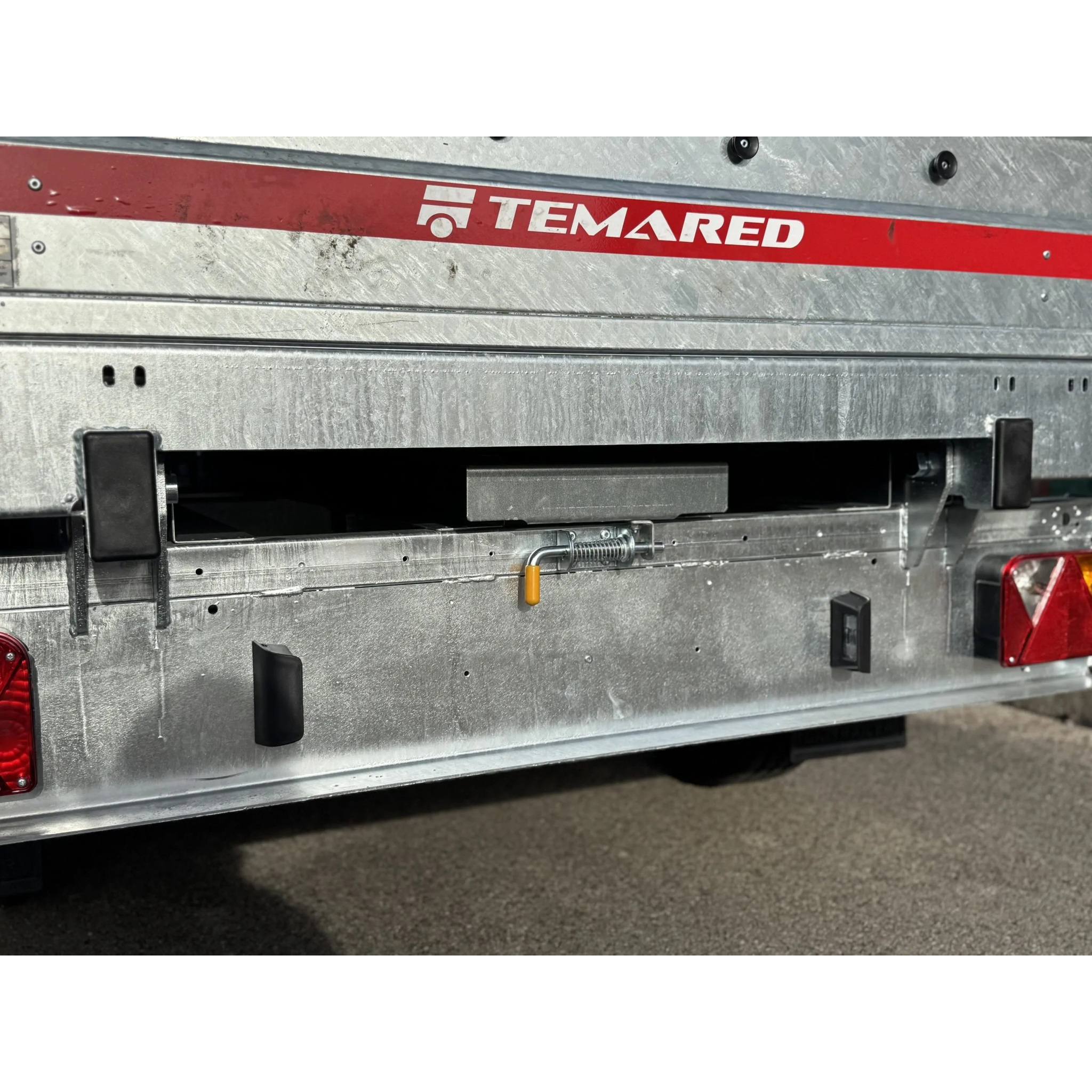 TIPPER Benne électrique 2515/2 – 1500 kg 24