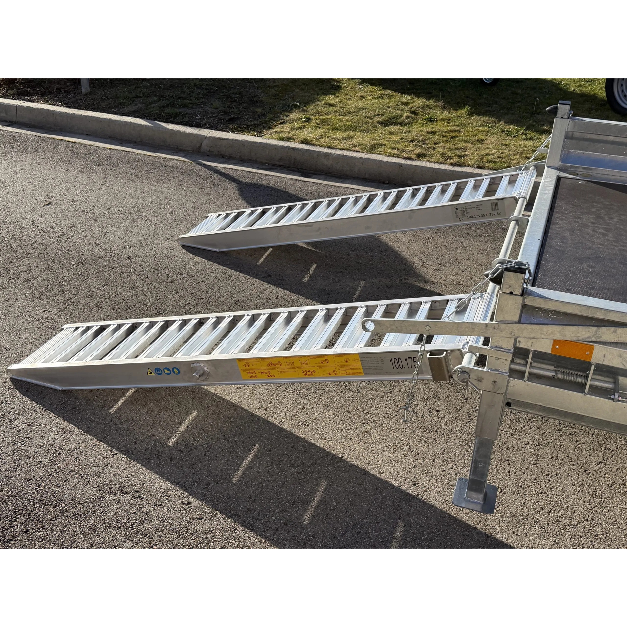 TPF 3502 35 Timon réglable basic – 3500 kg 3