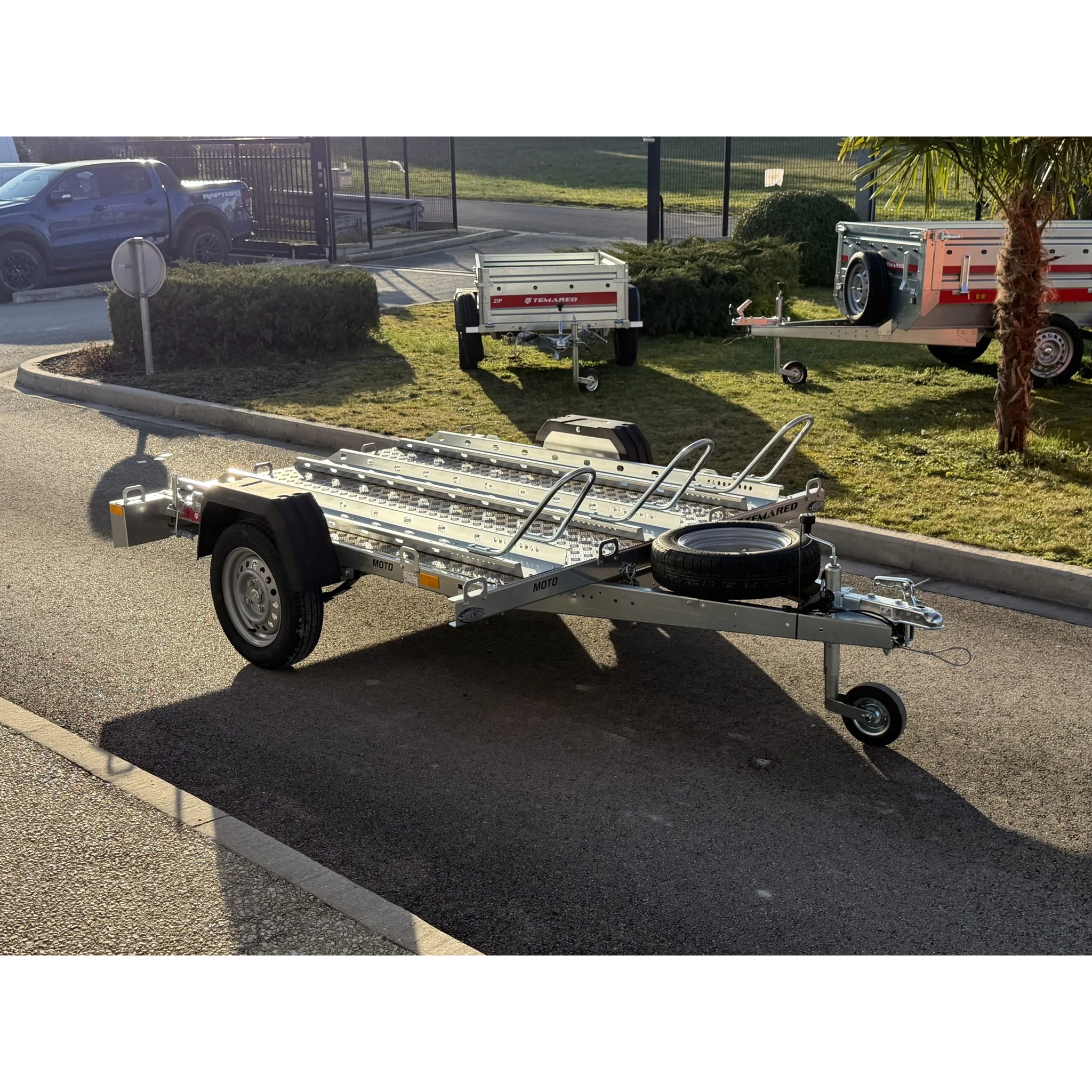 MOTO 3 PREMIUM – 750 kg 4