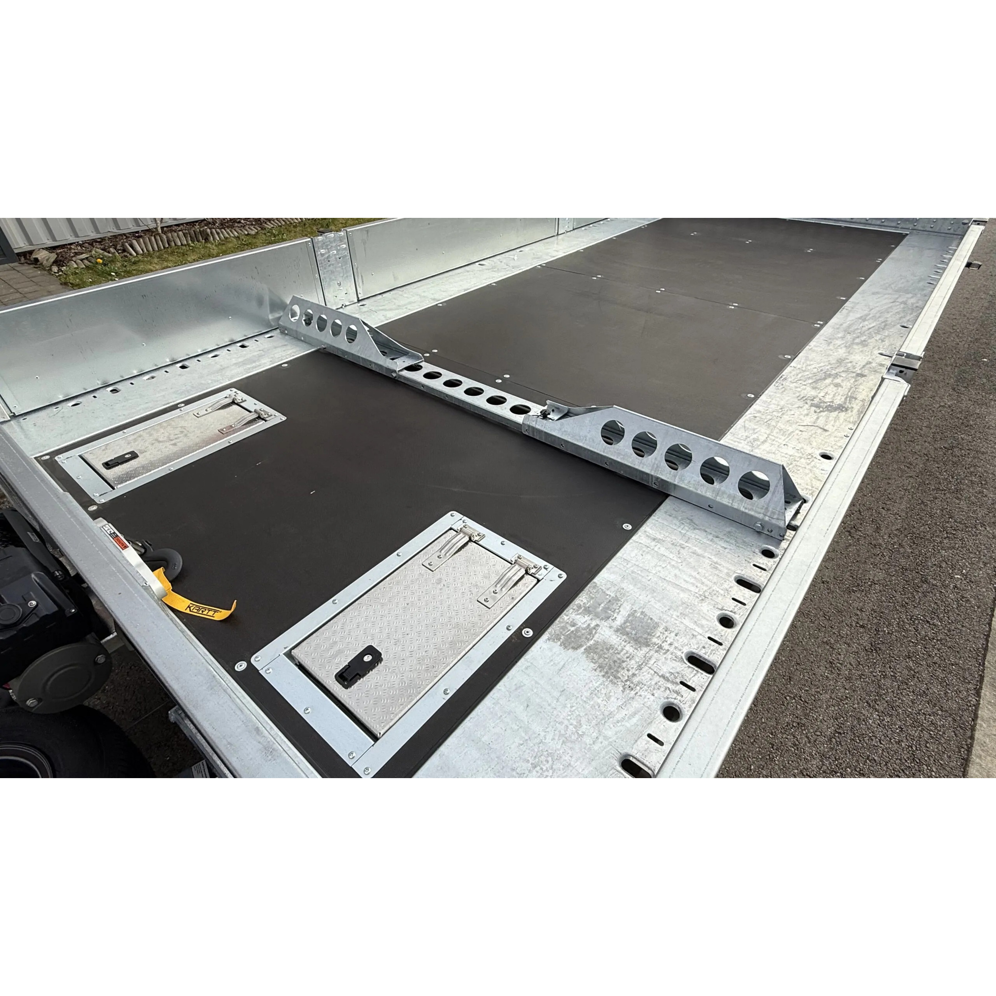 CONNECT 3118-30-2-12 – 3000 kg 14