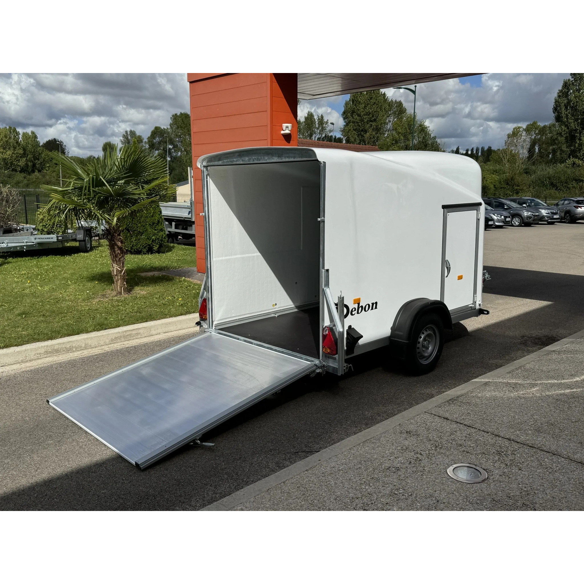 CARGO 1300 – 1300 KG 5